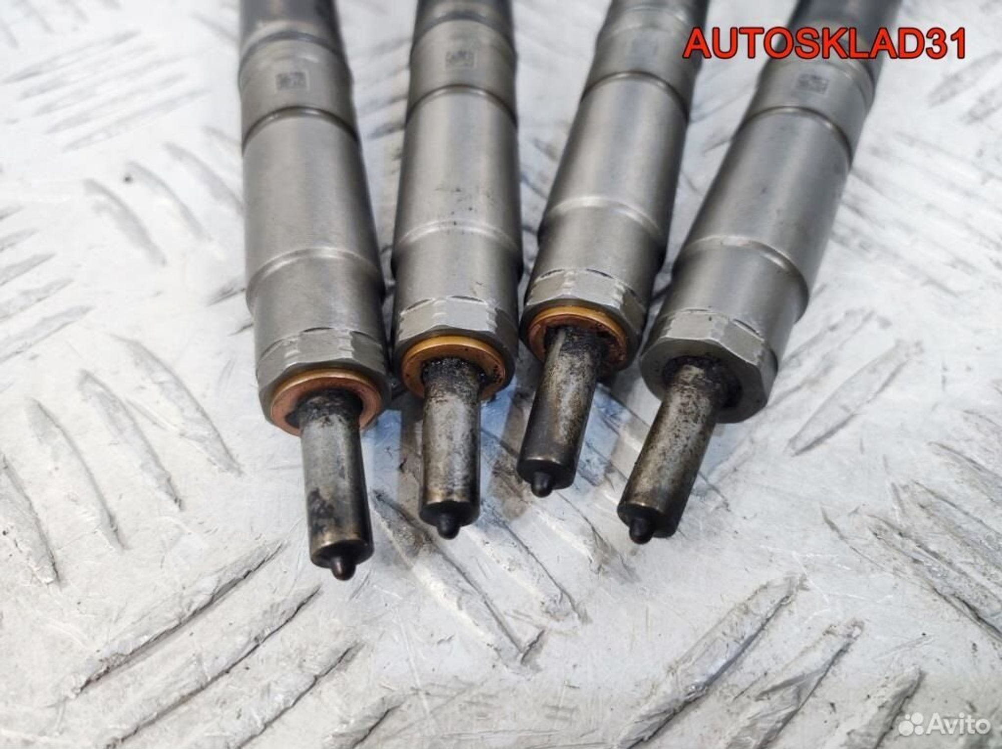 Форсунка дизельная VW Passat B6 2.0 CBA 03L130277, 13300 рублей, Дубовое