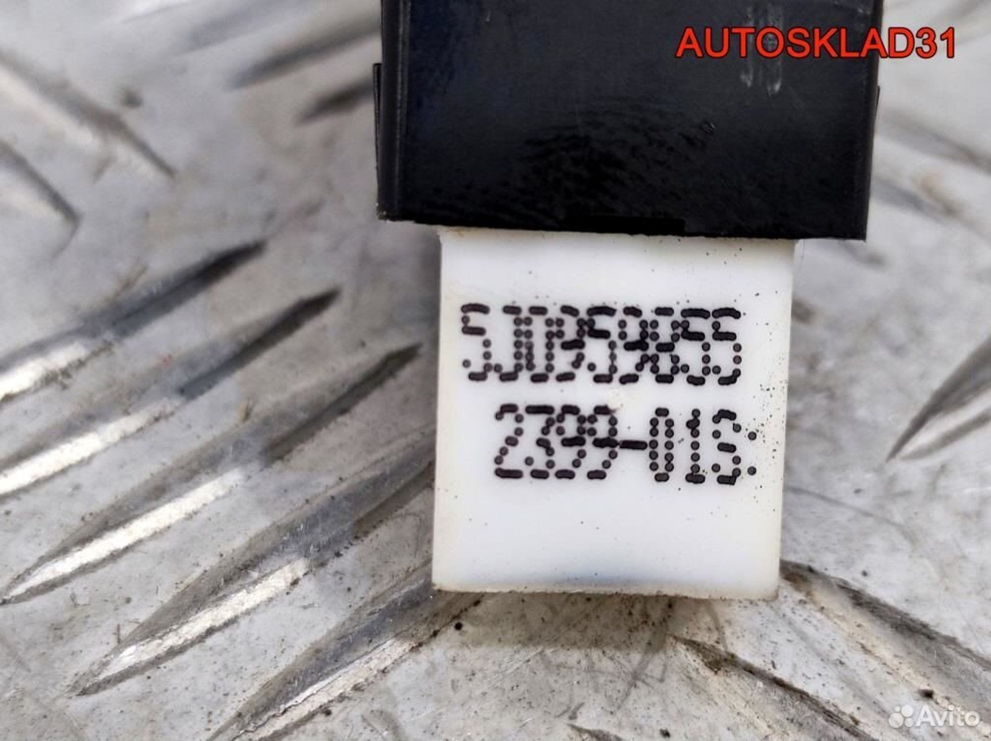 Кнопка стеклоподъемника Skoda Fabia 5j0959855, 1000 рублей, Дубовое