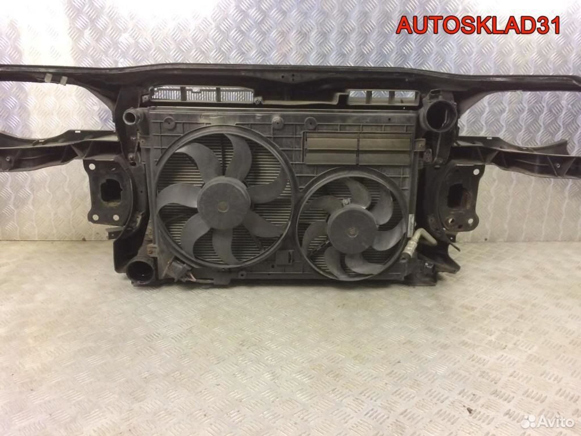 Панель передняя Фольксваген Пассат Б6 3C0805588H, 13500 рублей, Дубовое