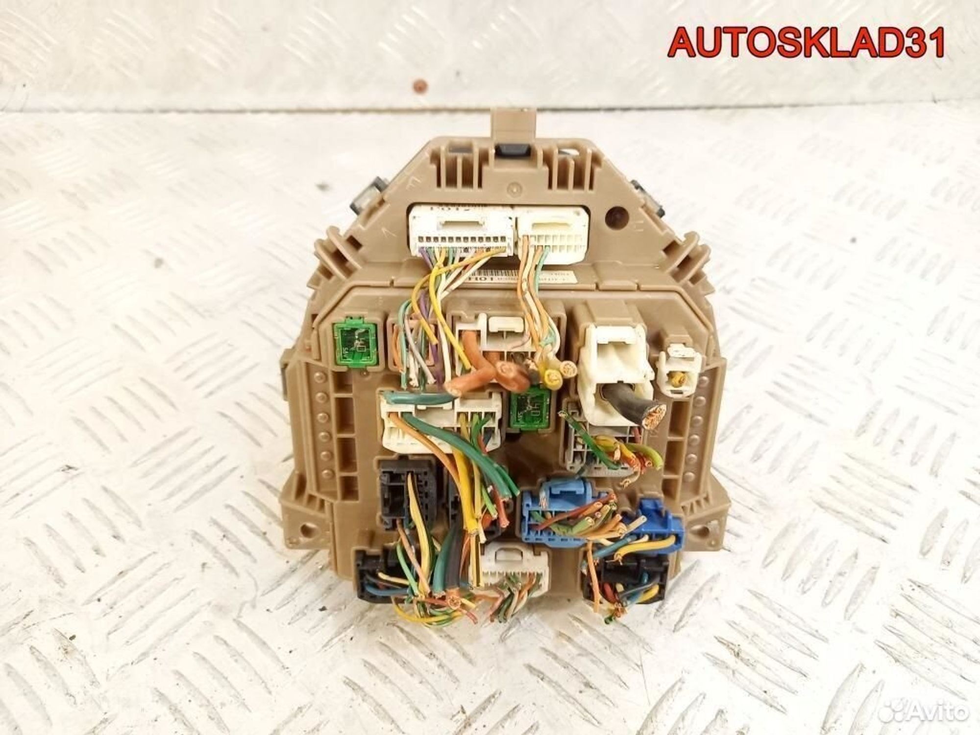 Панель приборов Toyota Aygo 838000H010, 2300 рублей, Дубовое