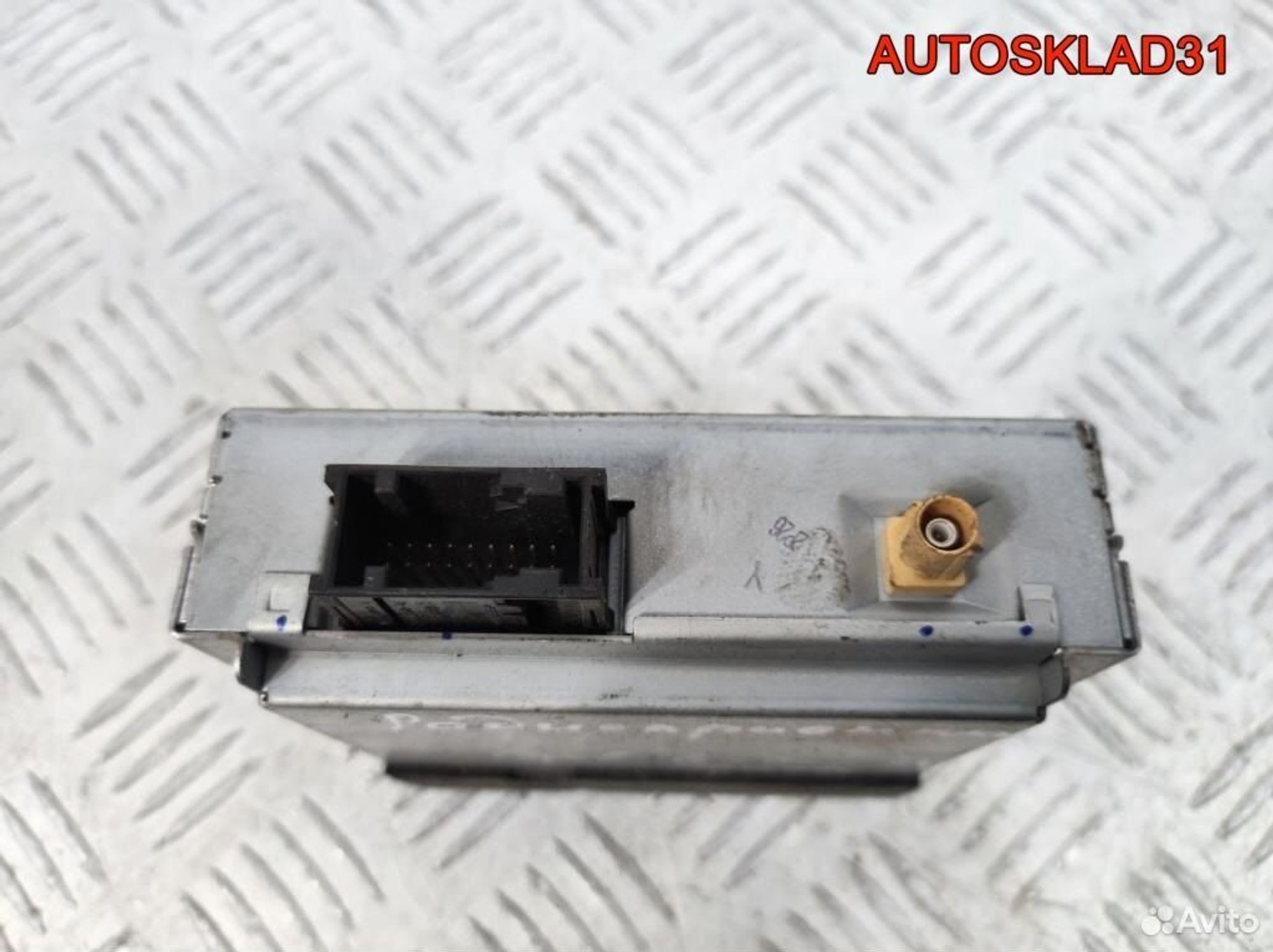 Усилитель антенны Opel Astra H 13111066, 2100 рублей, Дубовое