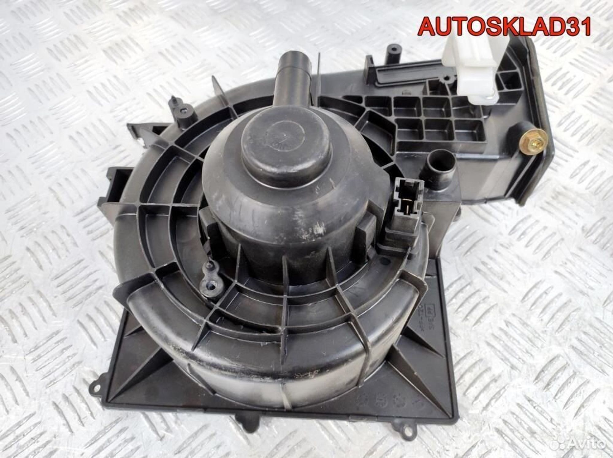 Моторчик отопителя Nissan Primera P12E 27236BN010, 5200 рублей, Дубовое