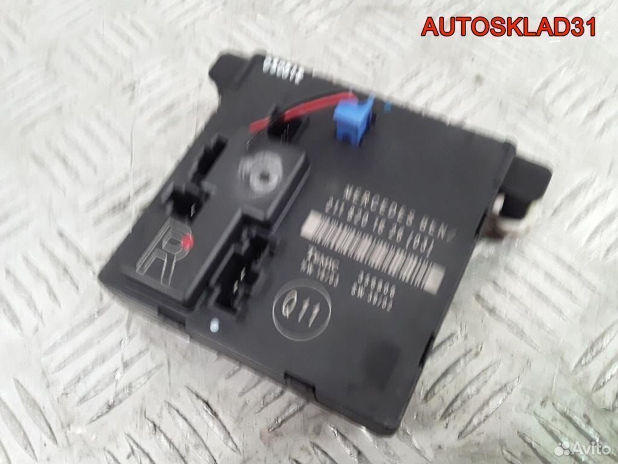 Блок комфорта Мерседес Бенц В211 A2118201626, 1800 рублей, Дубовое