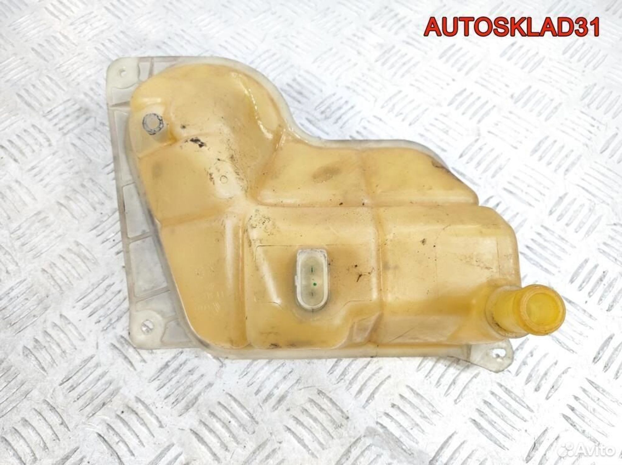 Бачок расширительный Audi A6 C5 4B0121403, 1700 рублей, Дубовое