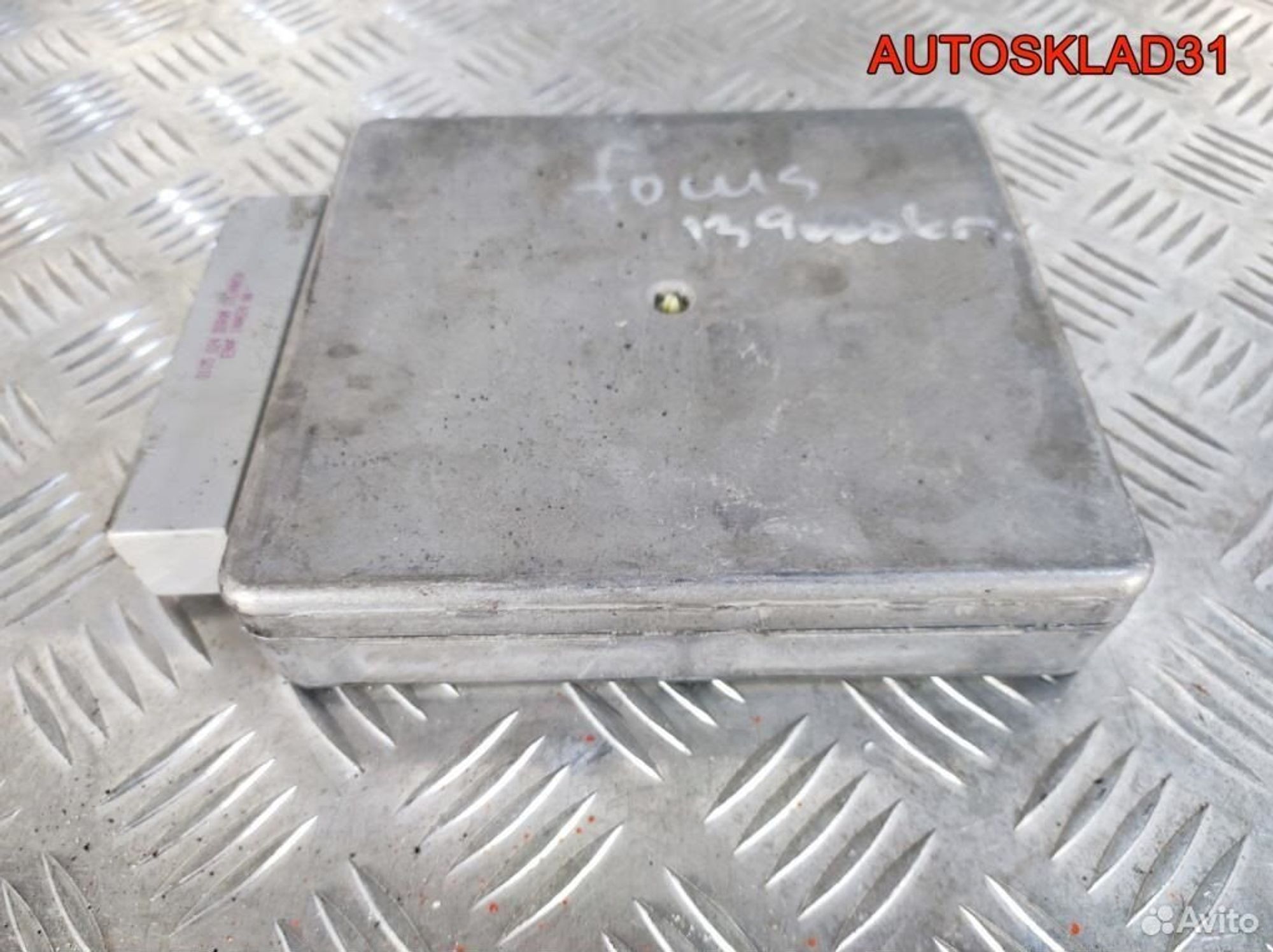 Блок эбу Ford Focus 1 1S4F12A650BE 1.6 Бензин, 1500 рублей, Дубовое