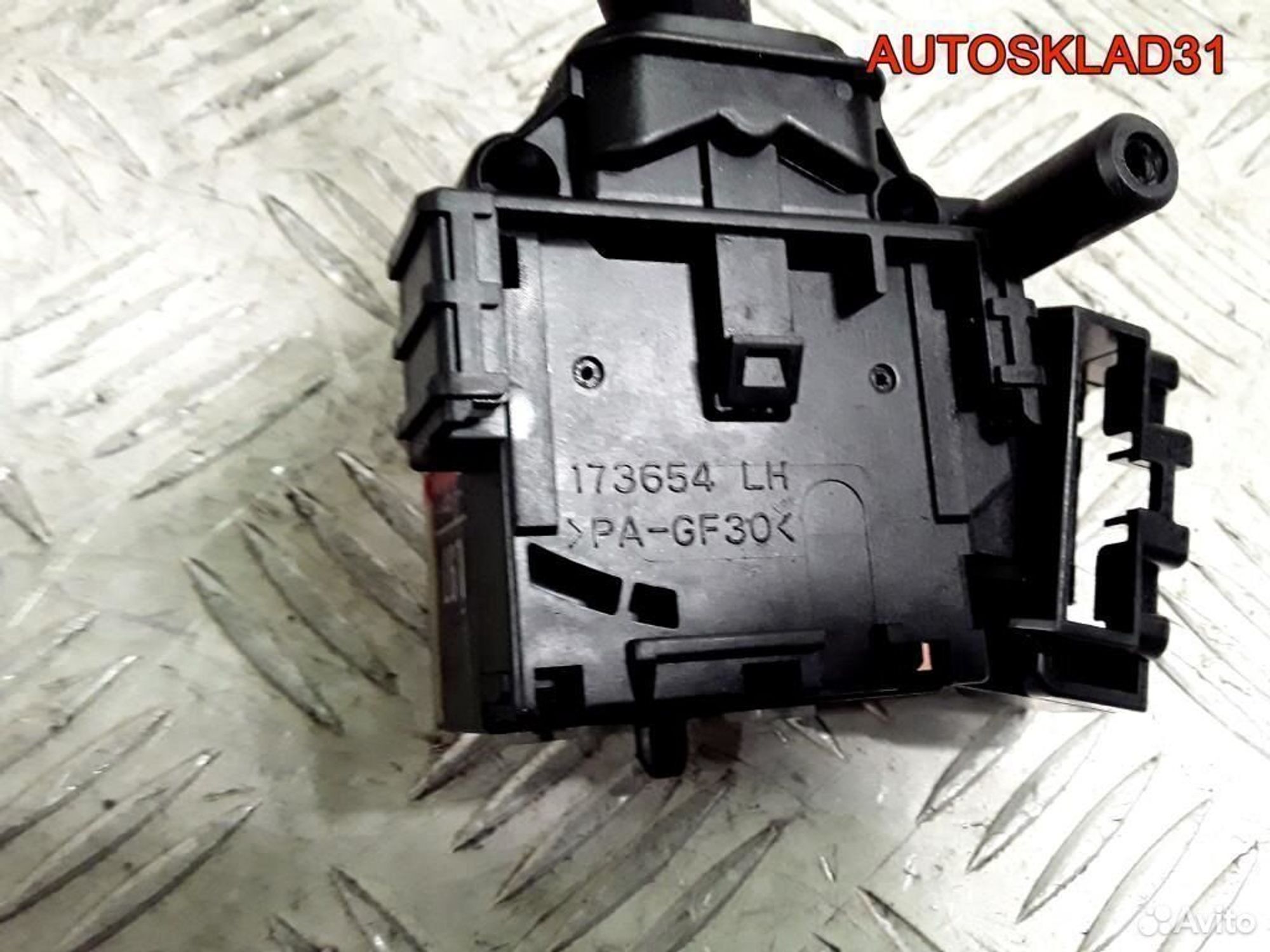 Переключатель стеклоочистителей Toyota Avensis 2, 1200 рублей, Дубовое