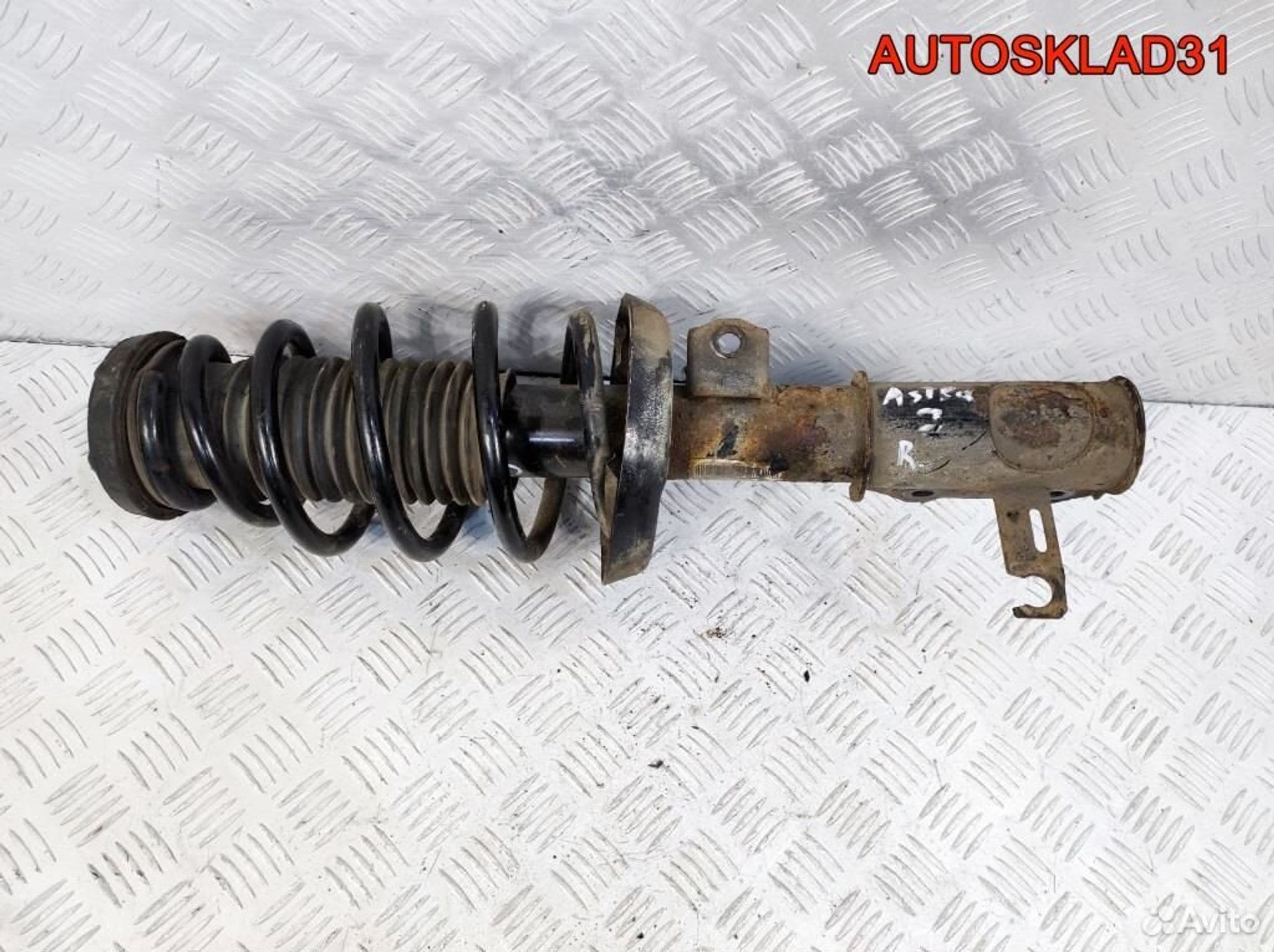 Амортизатор передний правый Opel Astra J 13354016, 3700 рублей, Дубовое