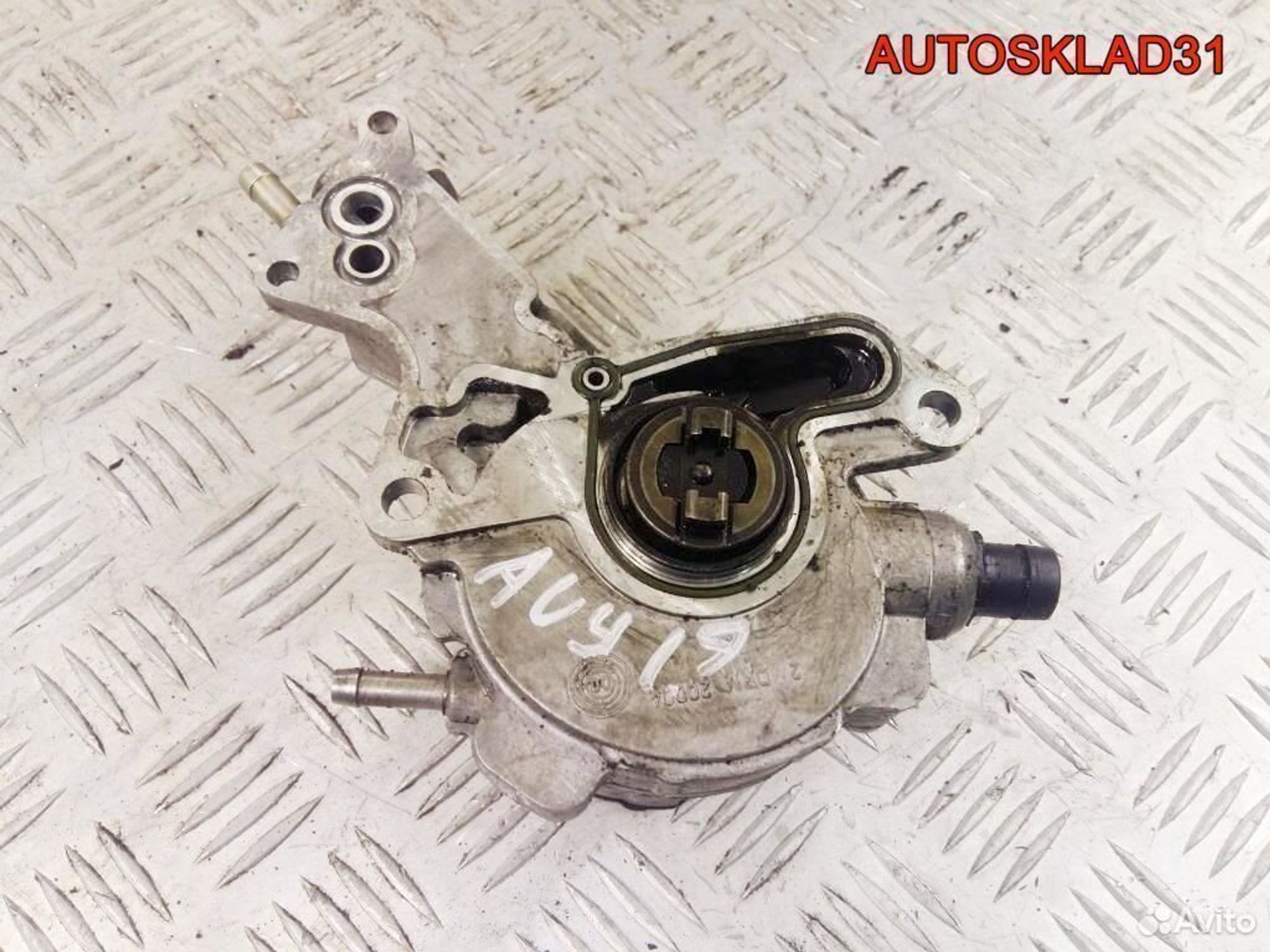 Насос вакуумный Volkswagen Sharan AUY 038145209A, 9900 рублей, Дубовое