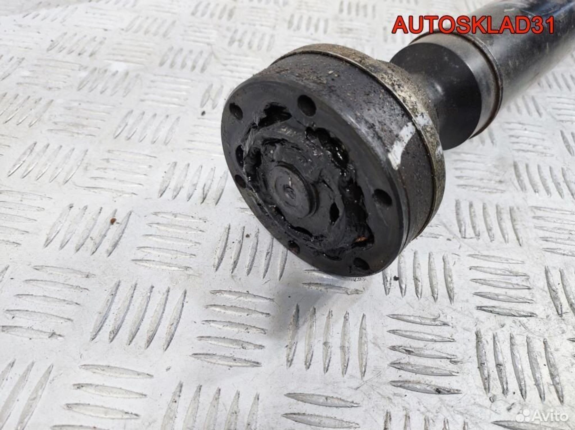 Вал карданный Audi A8 D3 4.0 4E0521101A Дизель, 10200 рублей, Дубовое