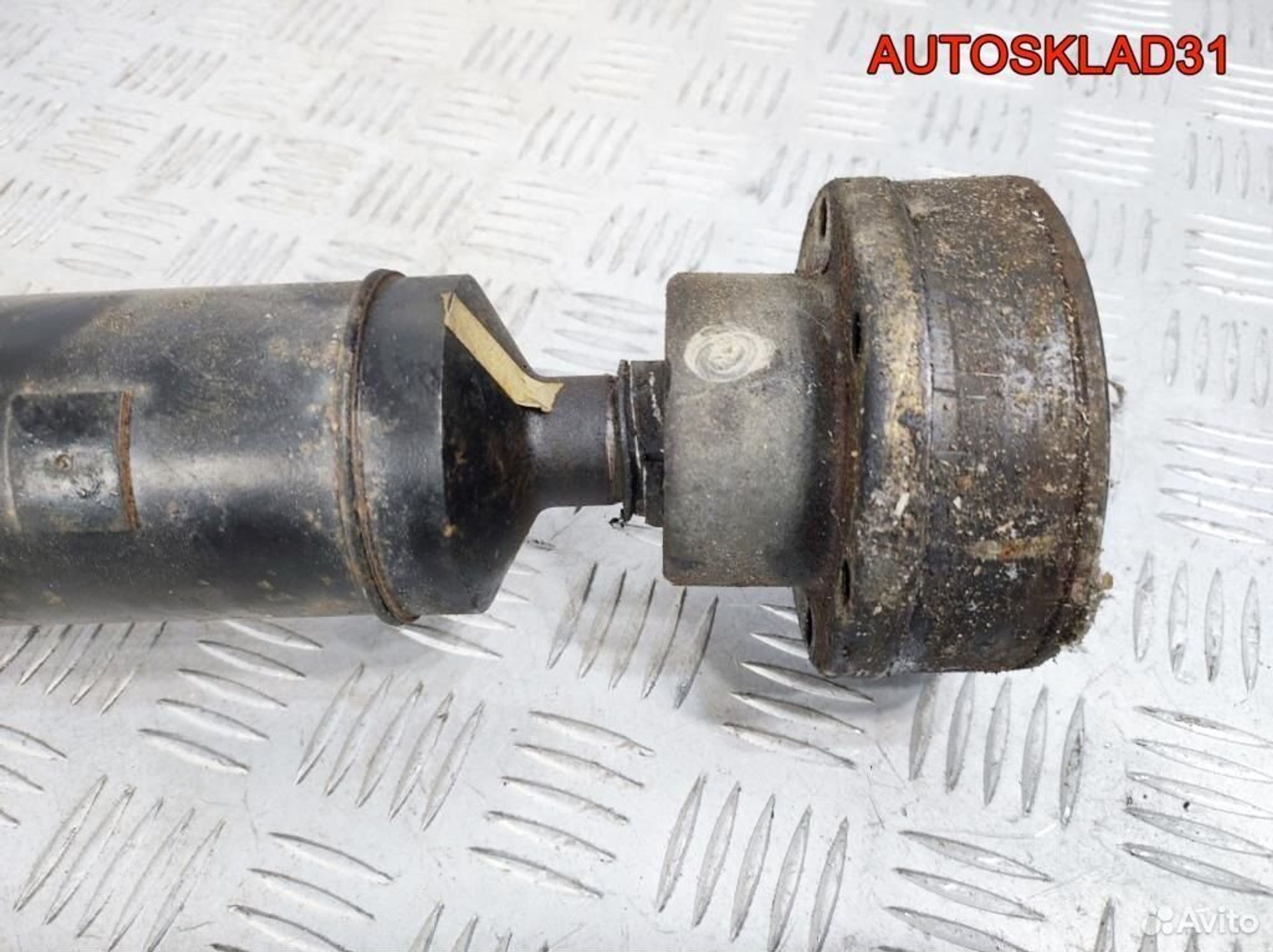 Вал карданный Audi A8 D3 4.0 4E0521101A Дизель, 10200 рублей, Дубовое