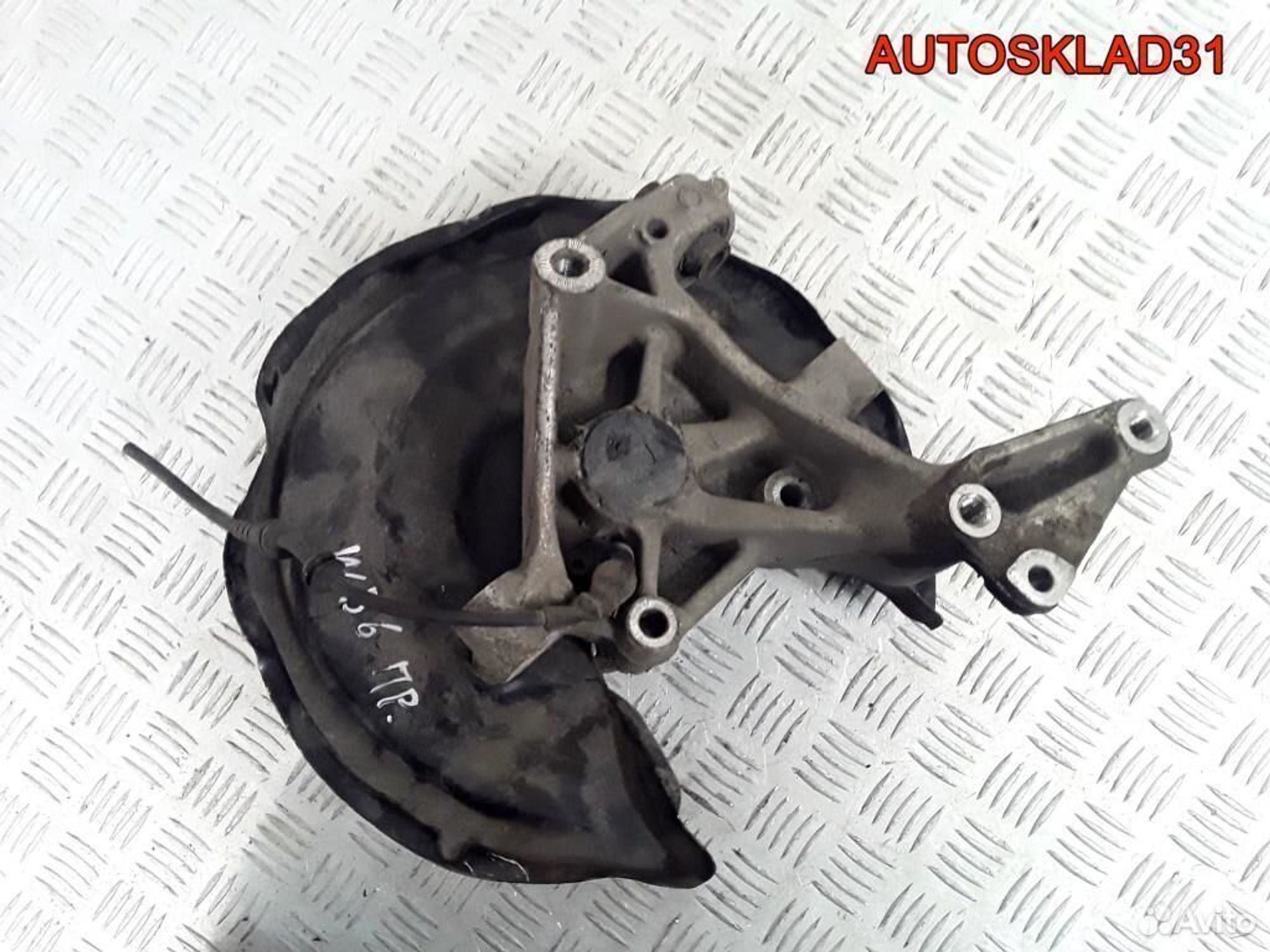 Кулак поворотный задний прав. VW Passat 3C0505436F, 1000 рублей, Дубовое