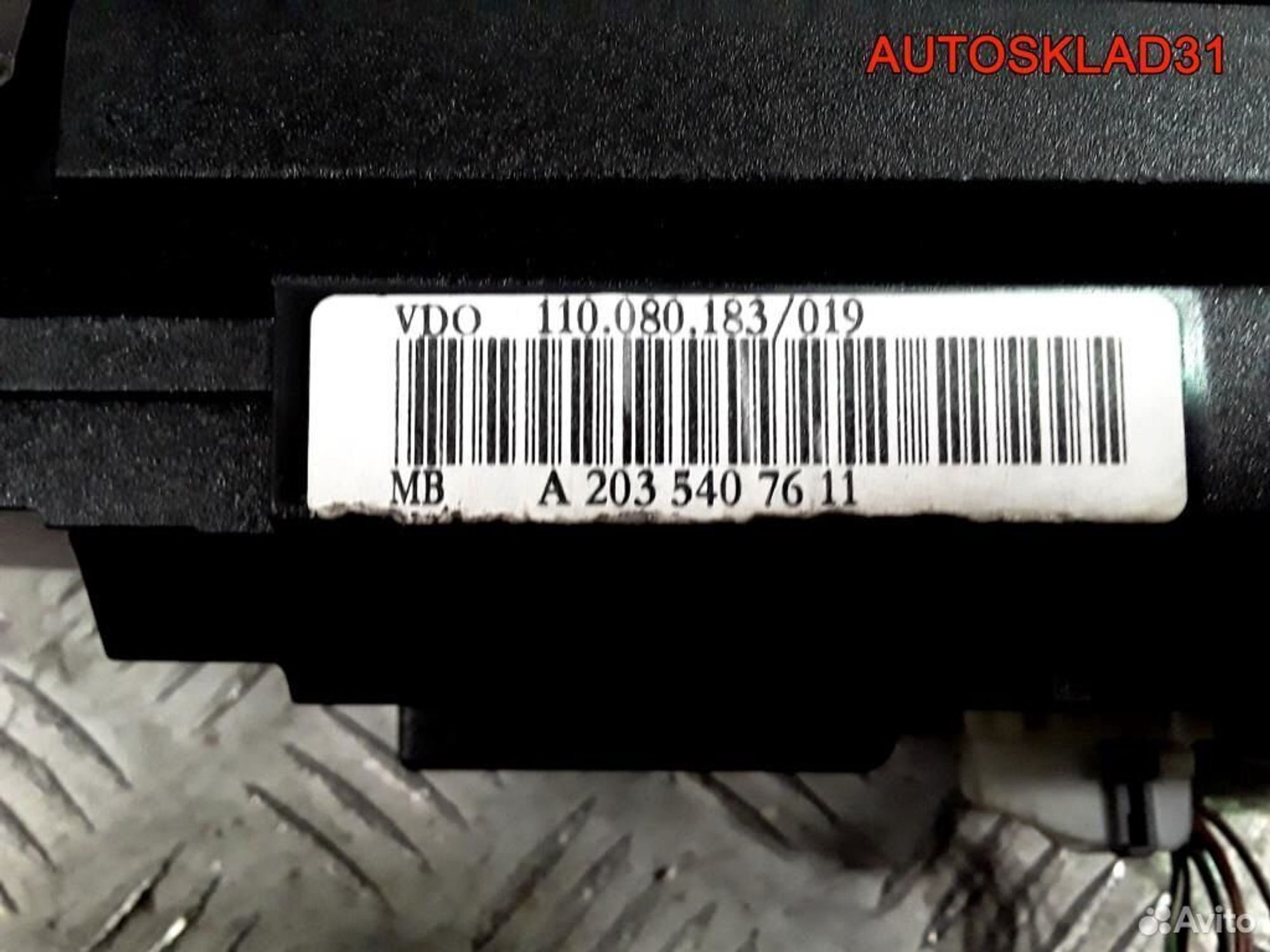 Панель приборов Mercedes Benz W203 2035407611, 6200 рублей, Дубовое