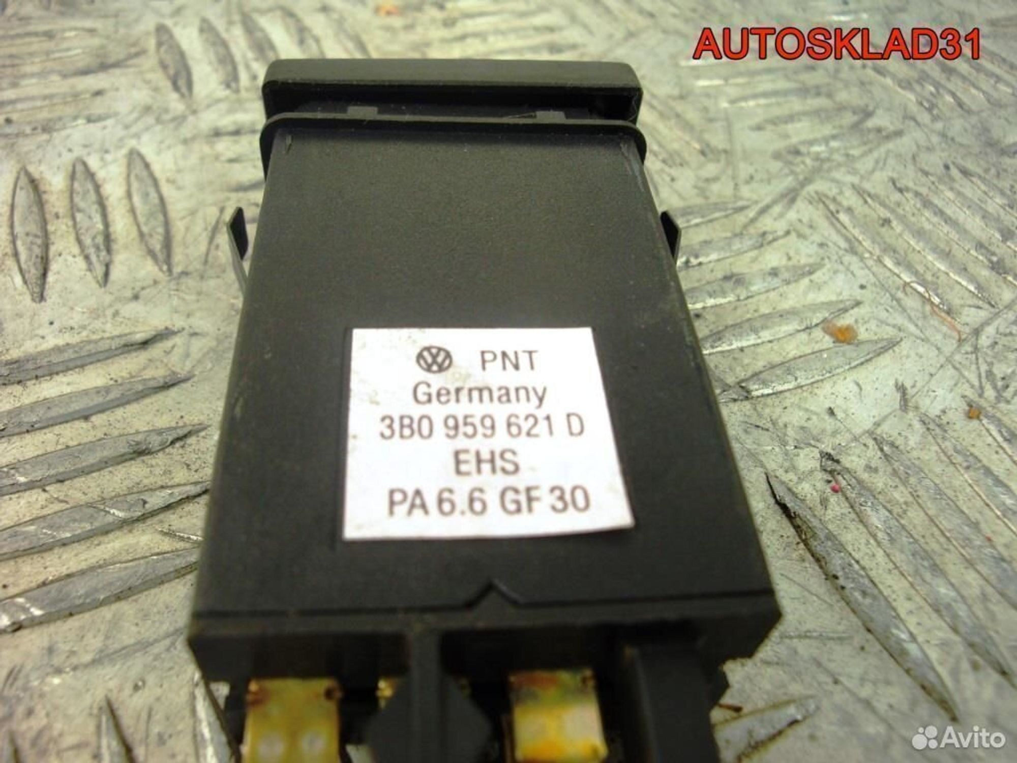 Кнопка обогрева зад. стекла Passat B5 3B0959621D, 600 рублей, Дубовое