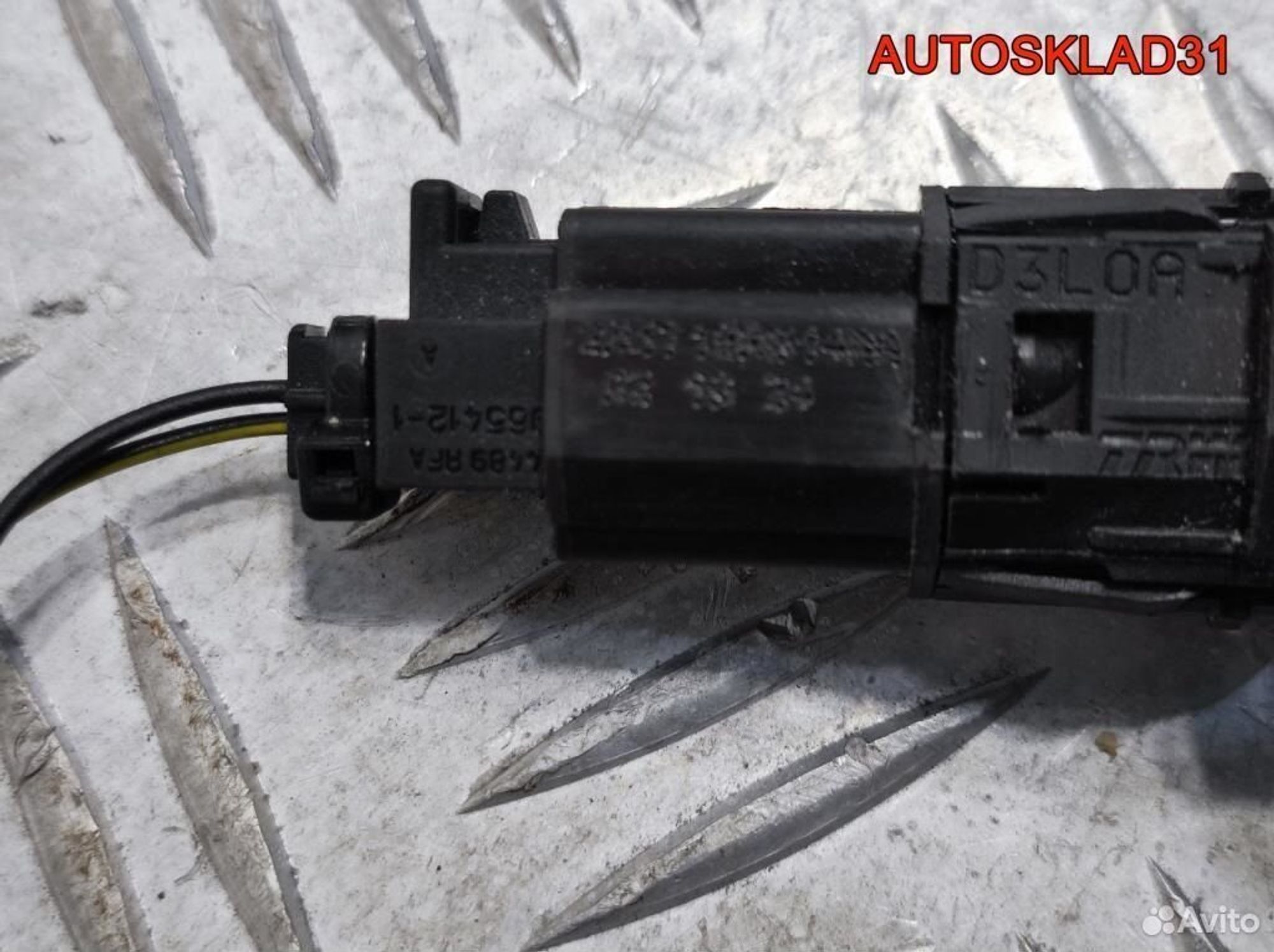 Кнопка открывания багажника Ford Fusion 1250899, 600 рублей, Дубовое