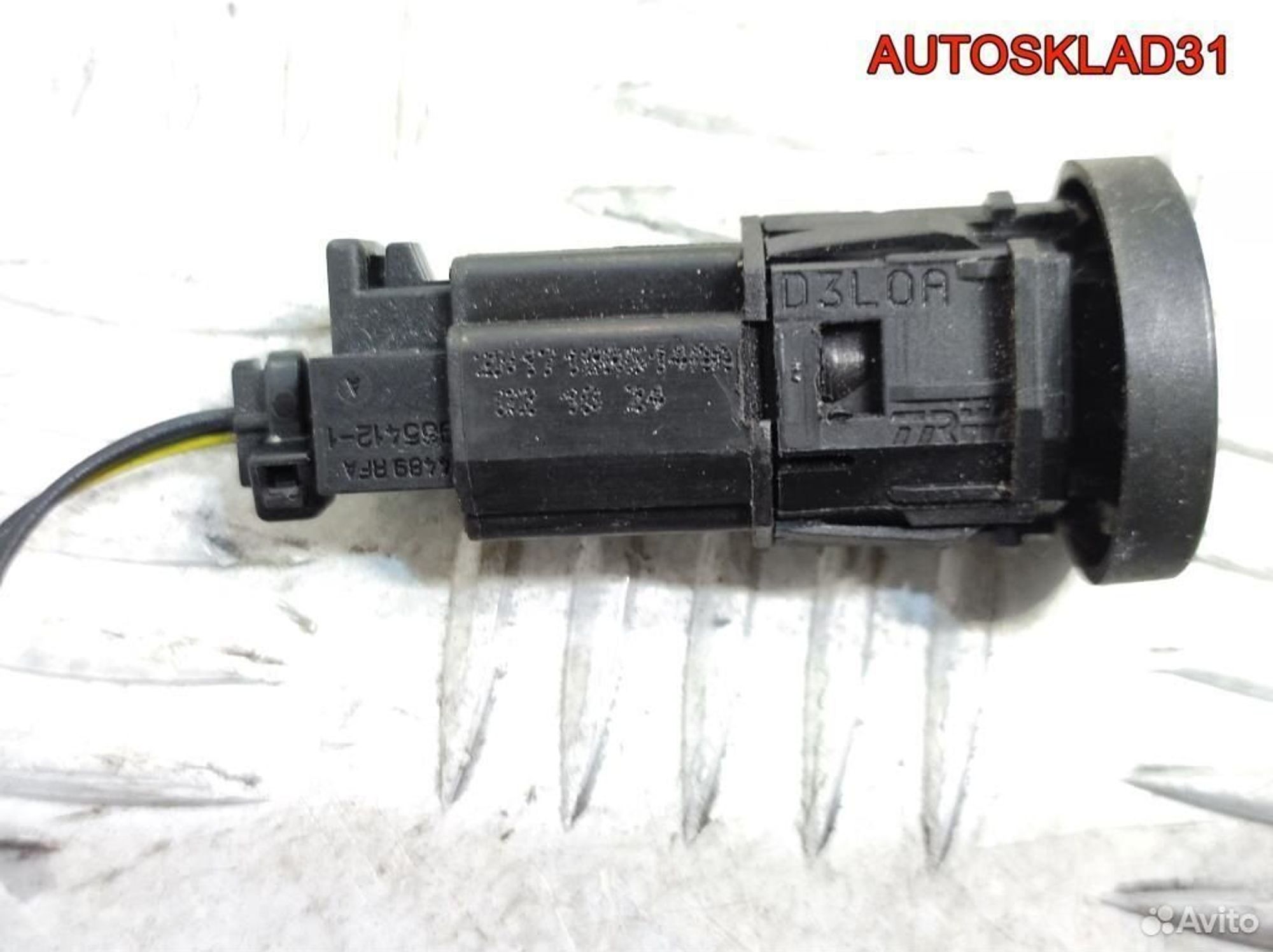 Кнопка открывания багажника Ford Fusion 1250899, 600 рублей, Дубовое