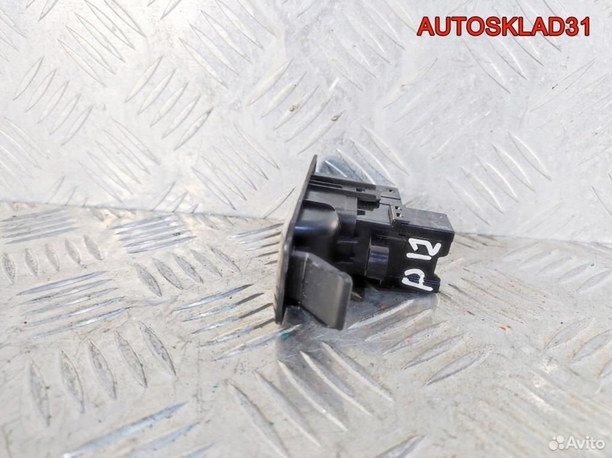 Кнопка стеклоподъемника Nissan Primera P12E, 600 рублей, Дубовое