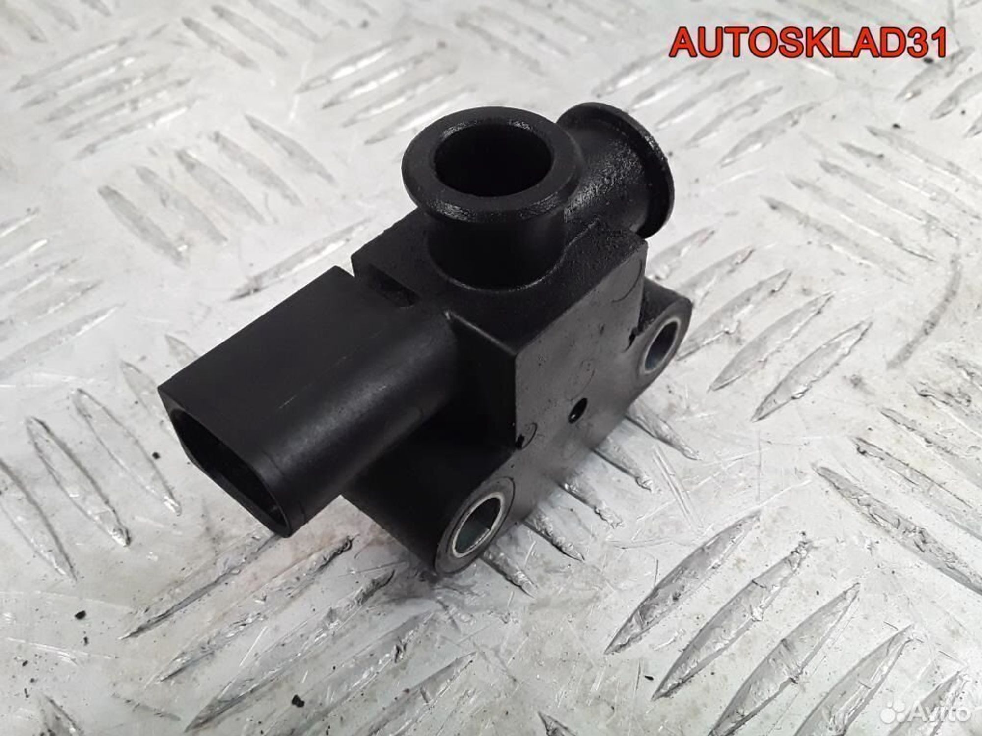 Клапан отсечки топлива Mercedes W210 A6110780049, 1800 рублей, Дубовое