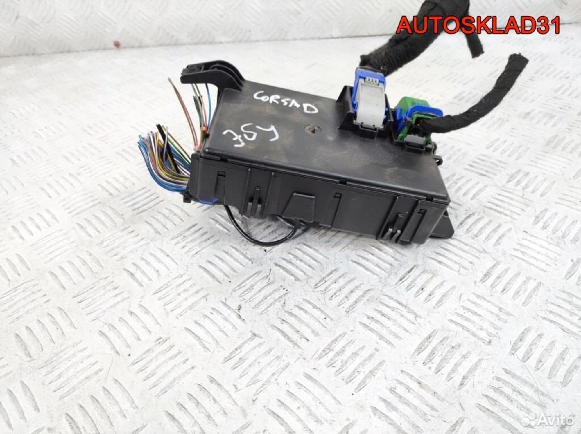 Блок предохранителей салона Opel Corsa D 13142240, 2100 рублей, Дубовое