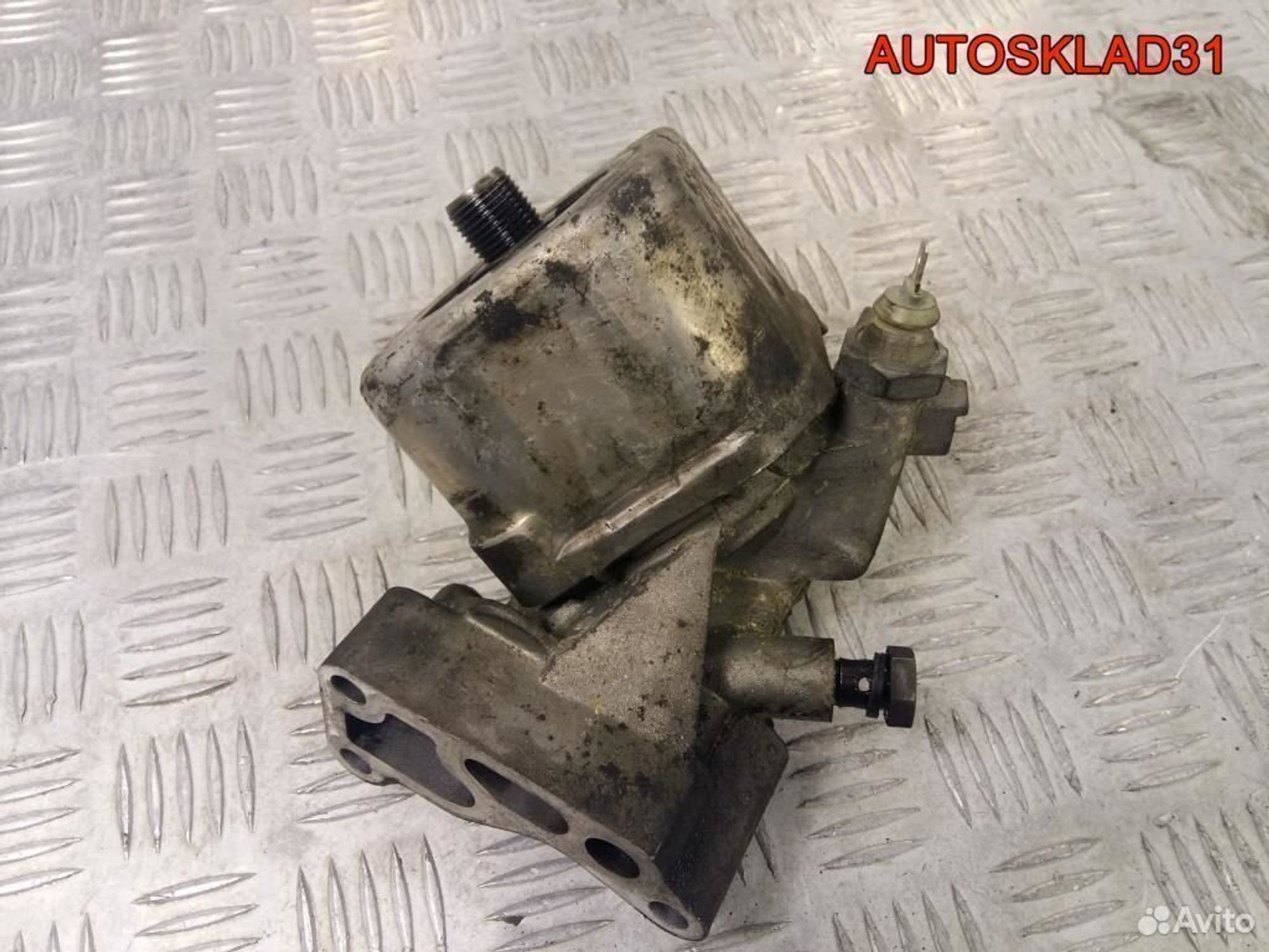 Корпус маслянного фильтра Volkswagen Passat B5 AFN, 1300 рублей, Дубовое