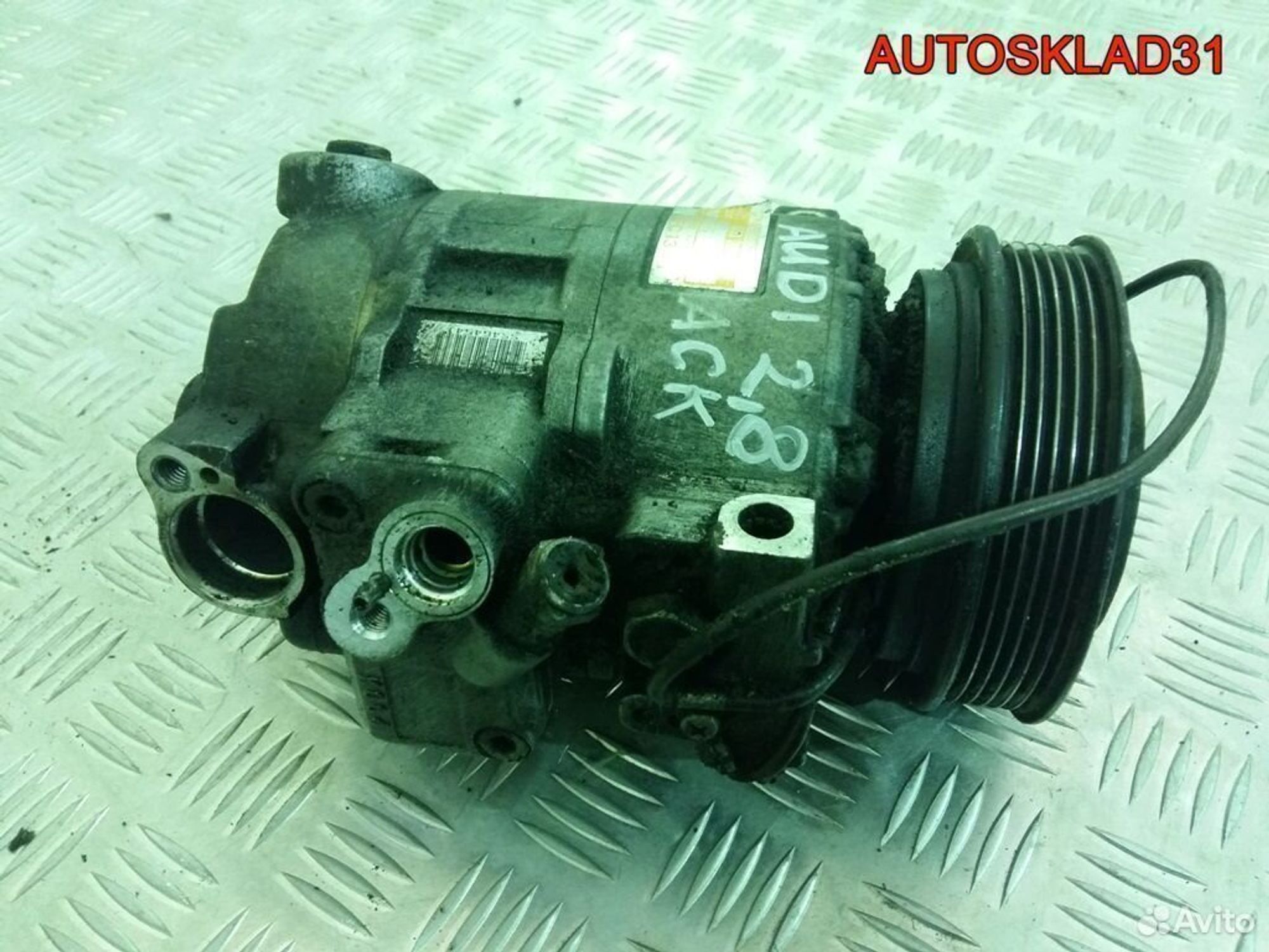 Компрессор кондиционера Audi A6 C5 4D0260808, 7200 рублей, Дубовое