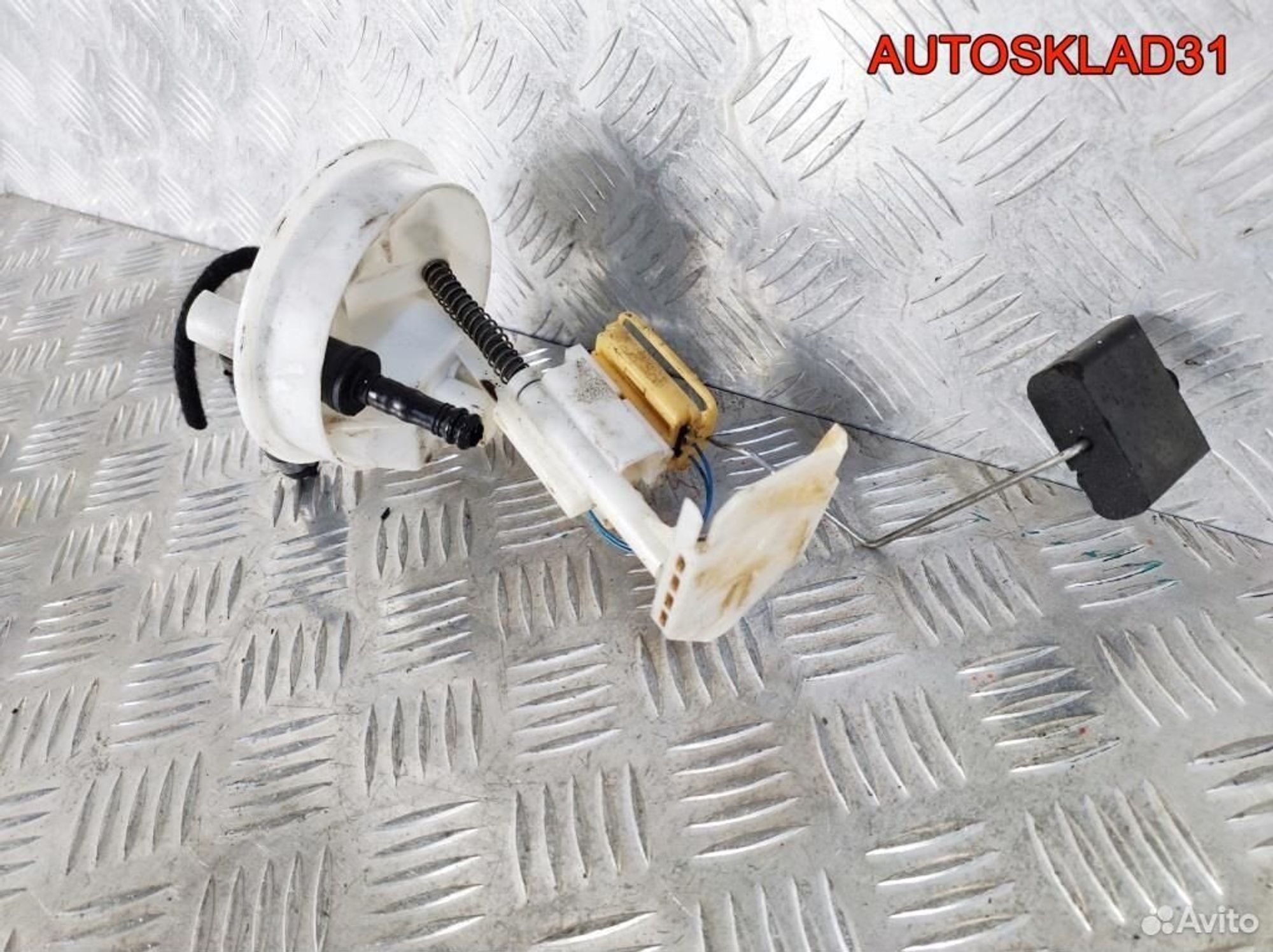 Датчик уровня топлива Mercedes W203 A2114701641, 2600 рублей, Дубовое