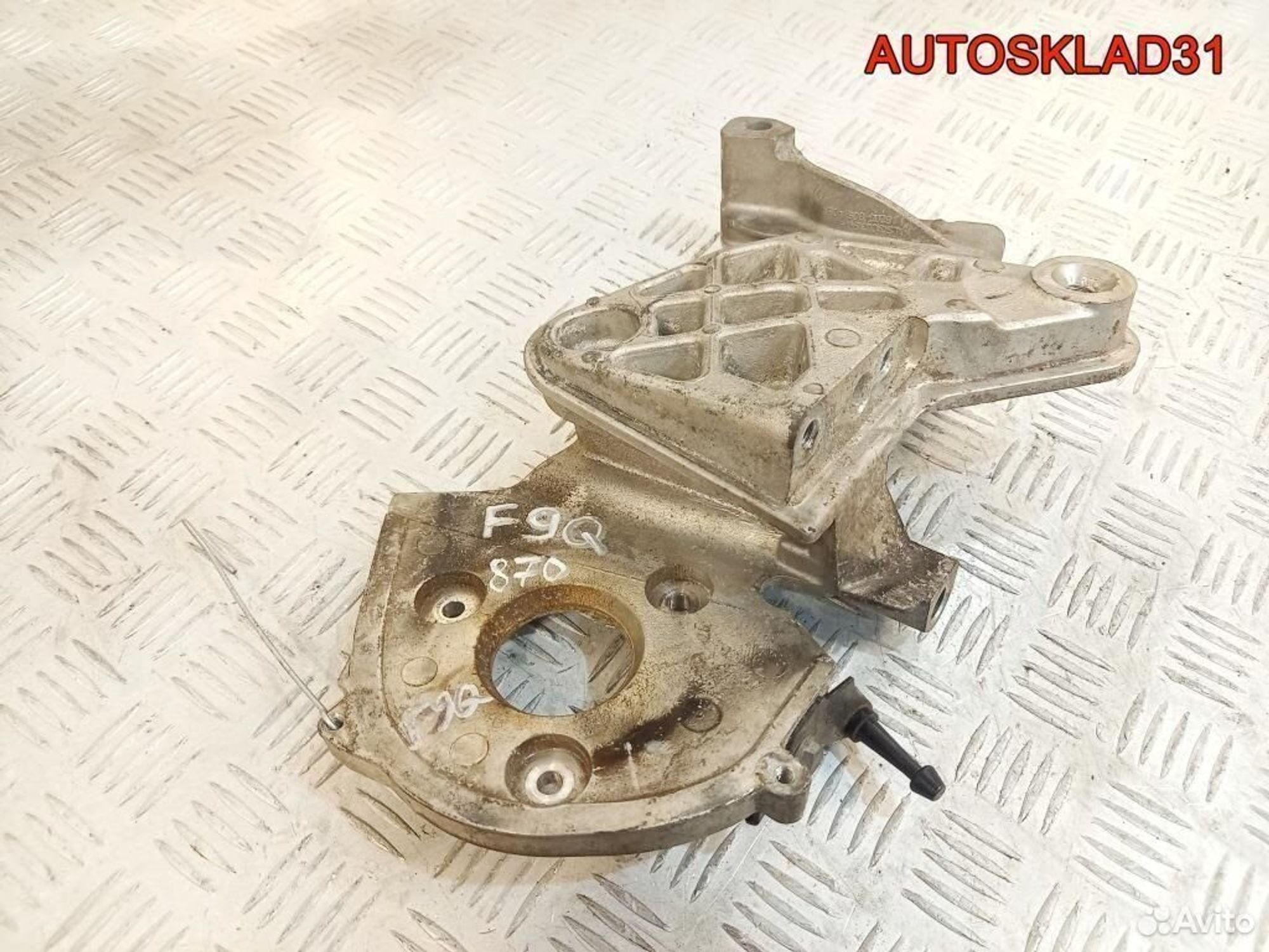 Кронштейн тнвд Renault Megane 3 F9Q870 8200791725, 4800 рублей, Дубовое