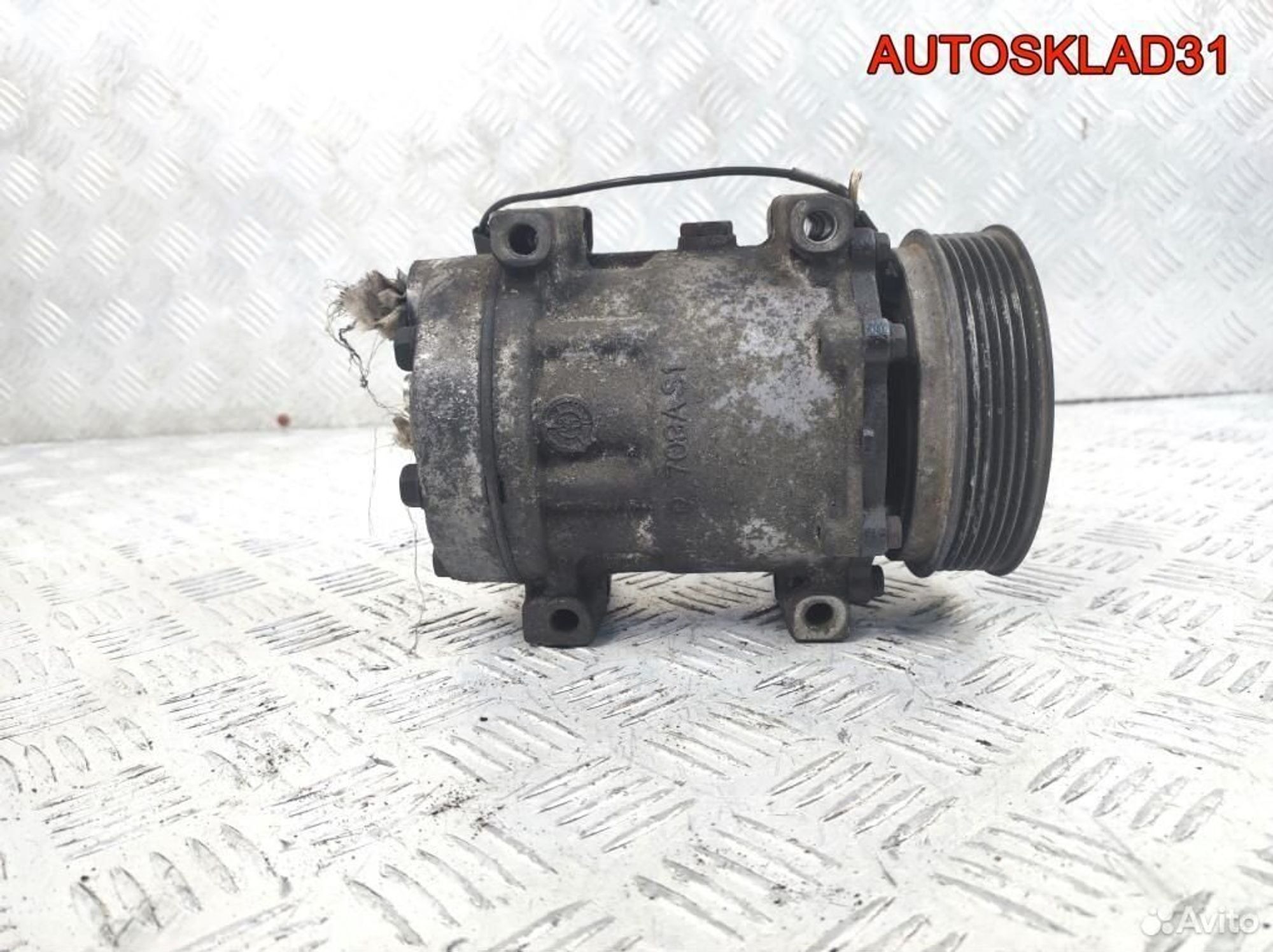 Компрессор кондиционера Volvo V40 F9Q 8200040681, 3600 рублей, Дубовое