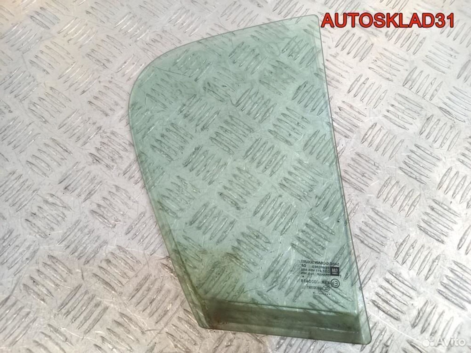 Стекло двери задней левой форточка Opel Corsa D, 800 рублей, Дубовое