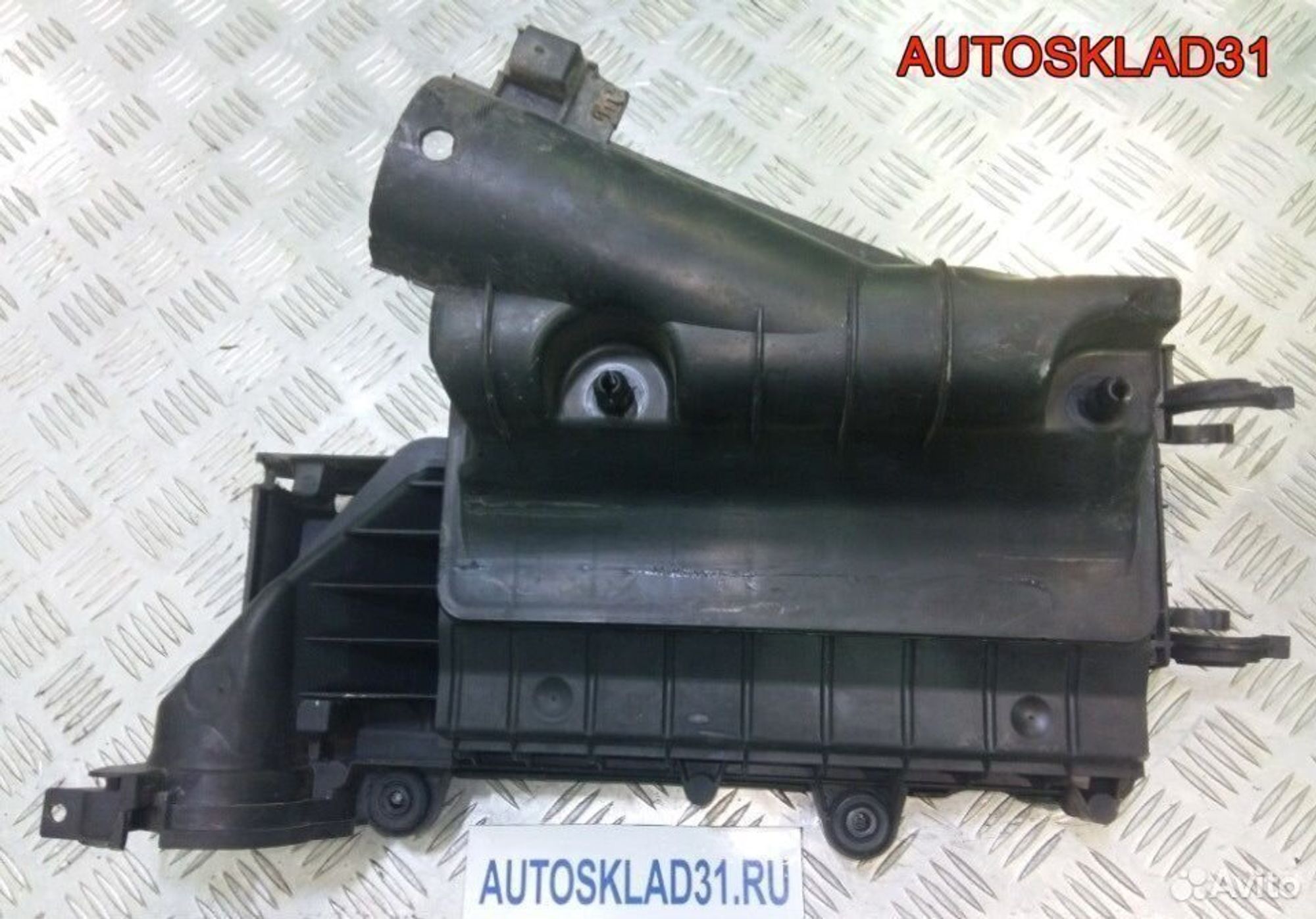 Корпус воздушного фильтра Ford Fusion 1.4 F6JA, 1200 рублей, Дубовое