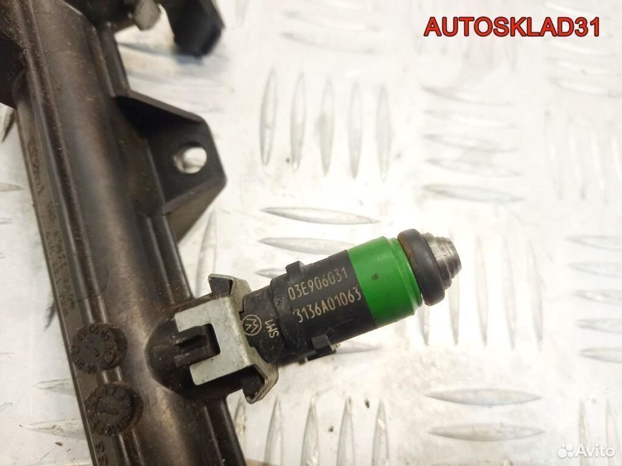 Форсунка инжекторная VW Polo 1.2 AZQ 03E906031, 600 рублей, Дубовое