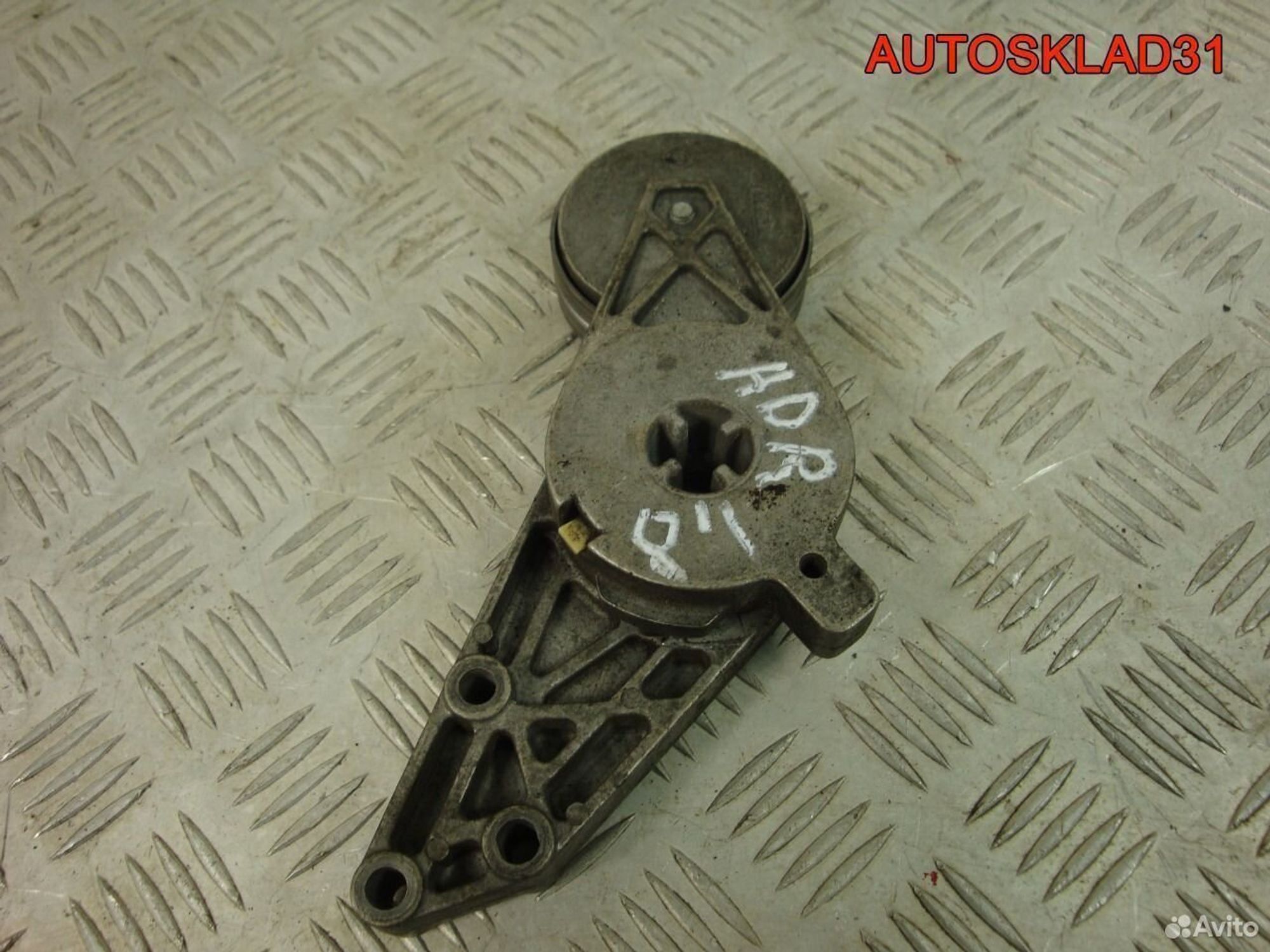 Натяжитель ремня генератора Audi A4 B5 04423010002, 500 рублей, Дубовое