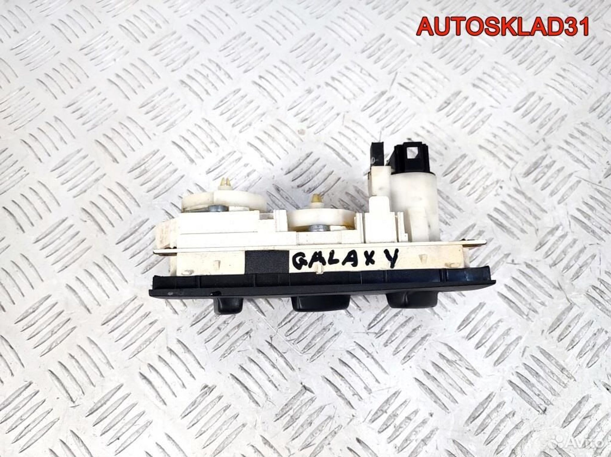 Переключатель отопителя Ford Galaxy 95NW18D451A, 3600 рублей, Дубовое