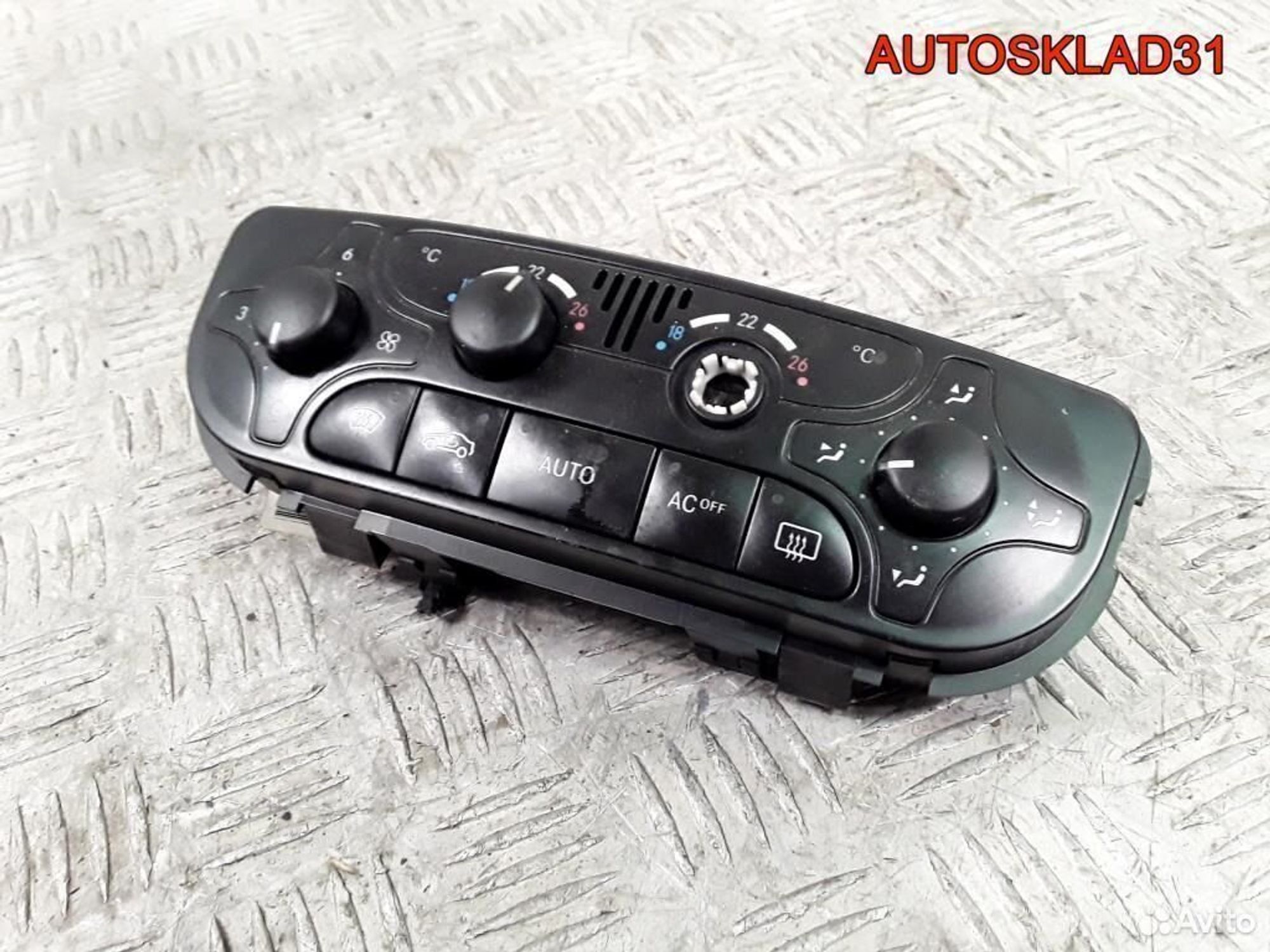 Блок климата Mercedes Benz W203 A2098300085, 2100 рублей, Дубовое