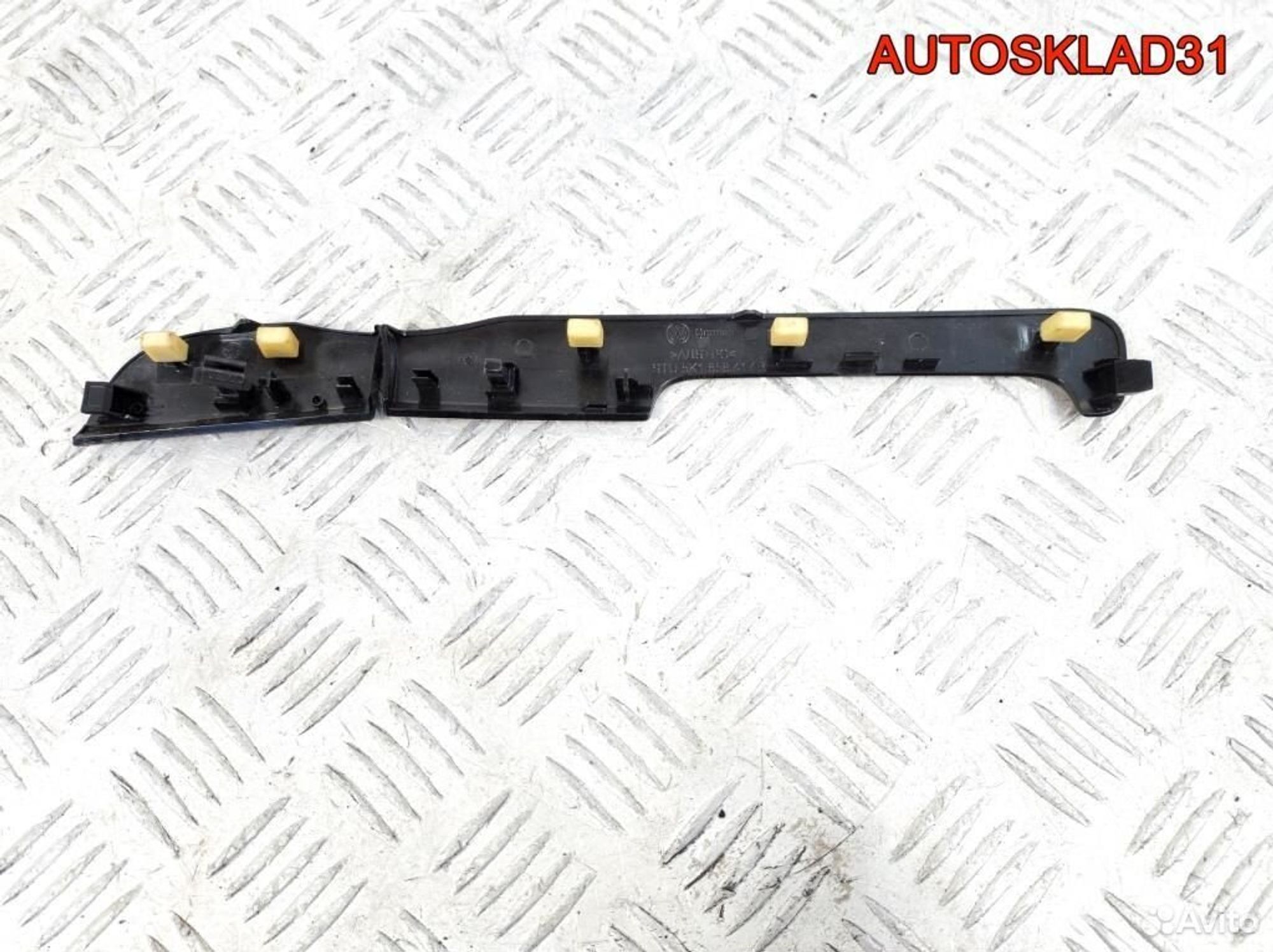 Накладка декоративная Volkswagen Golf 6 5K1858417B, 1100 рублей, Дубовое