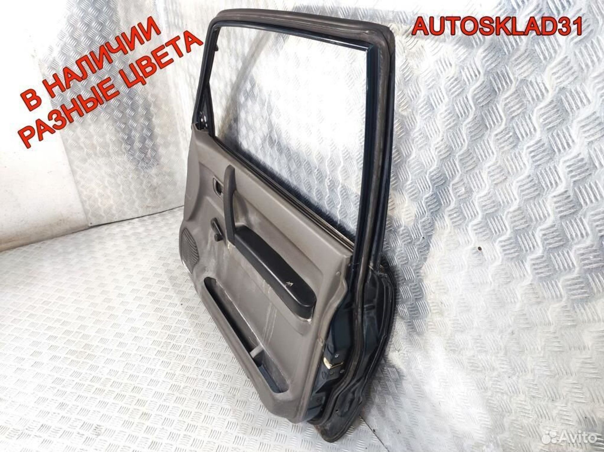 Дверь передняя правая Mitsubishi Pajero 3 MN161212, 10200 рублей, Дубовое