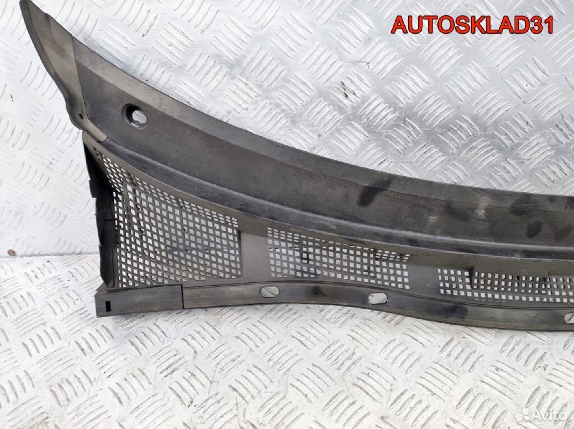 Решетка стеклоочистителя правая Mazda 3 BK BP4K507, 900 рублей, Дубовое