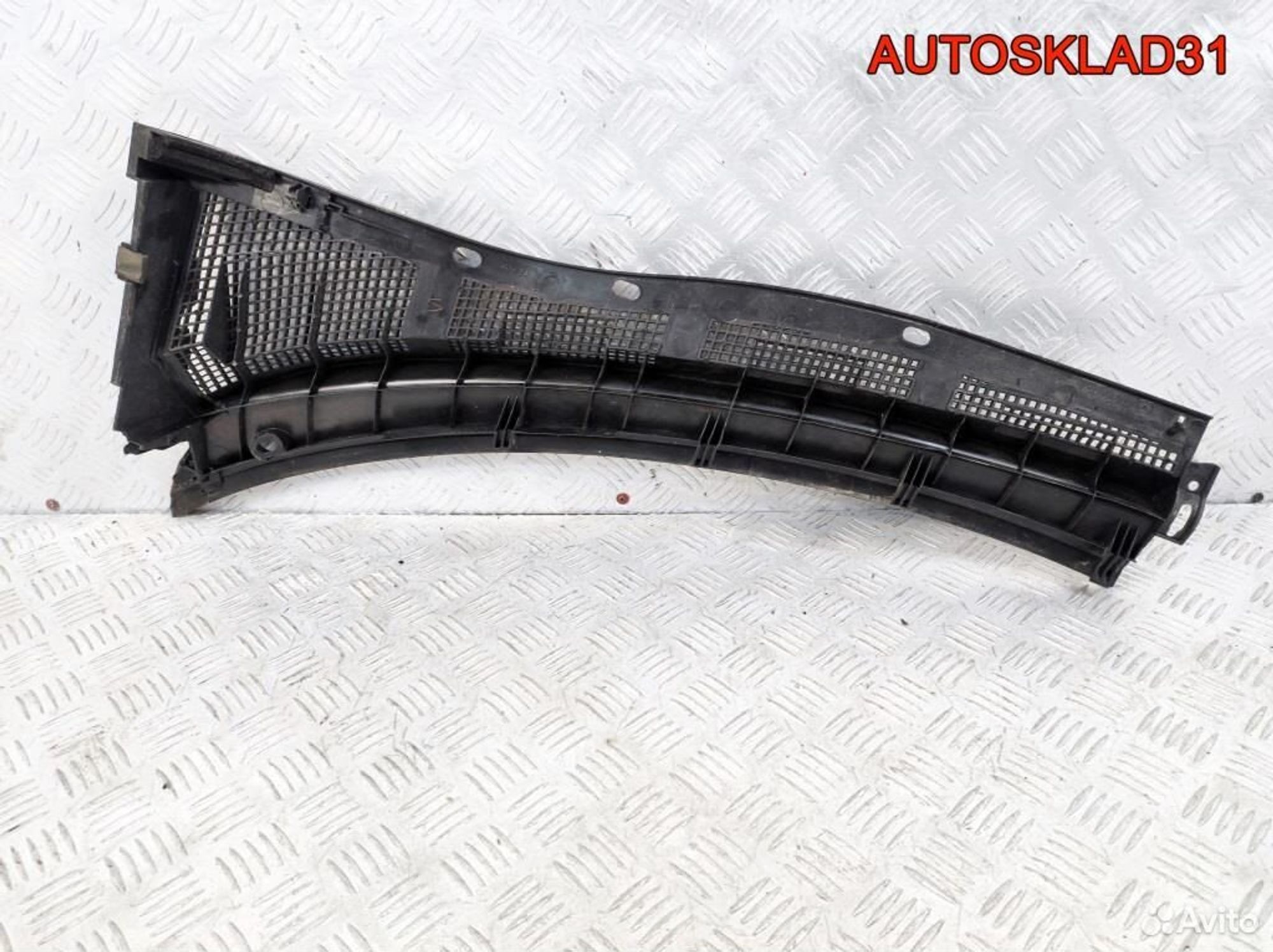 Решетка стеклоочистителя правая Mazda 3 BK BP4K507, 900 рублей, Дубовое