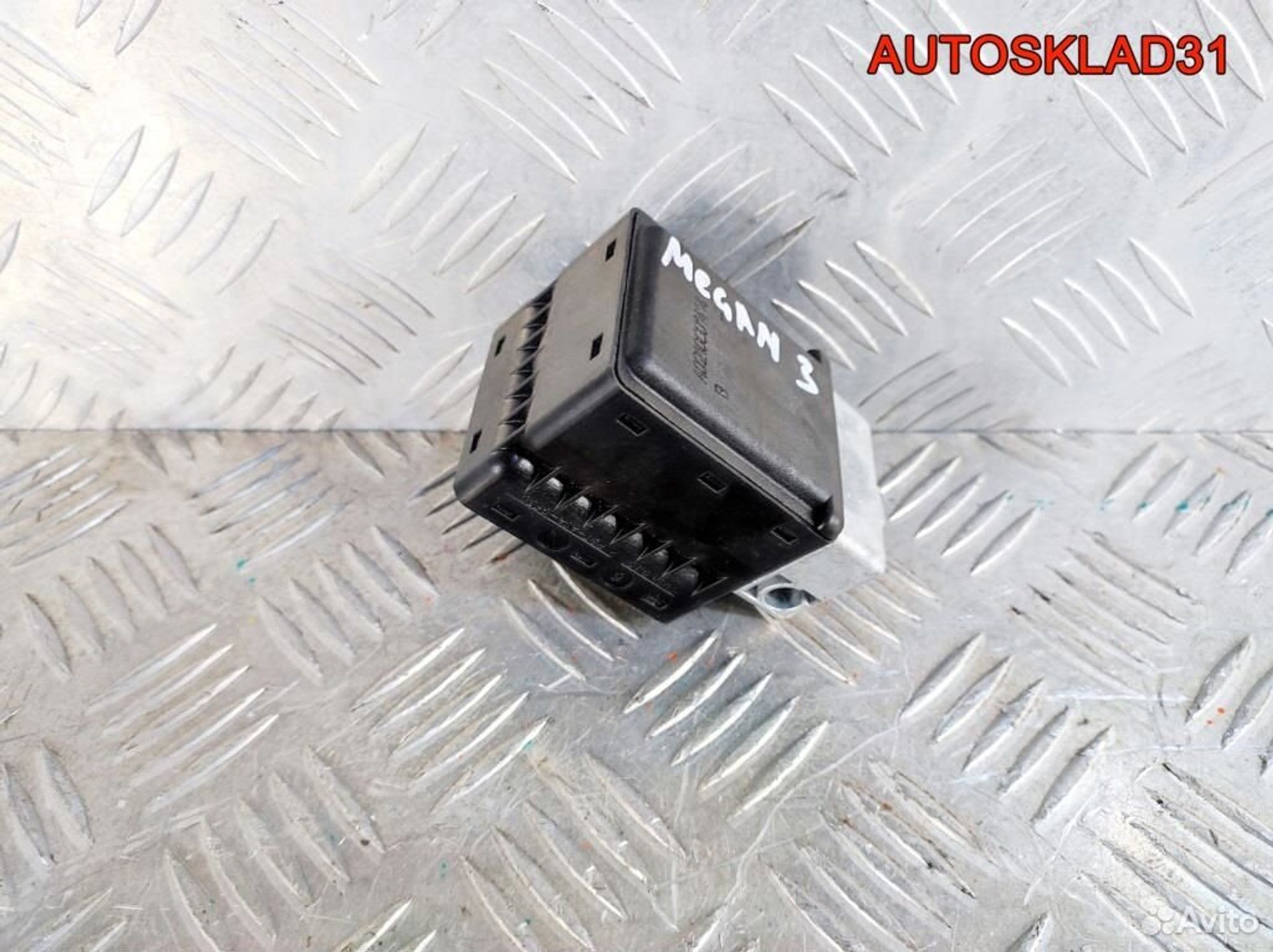 Блокиратор руля Renault Megane 3 487004399R, 2500 рублей, Дубовое