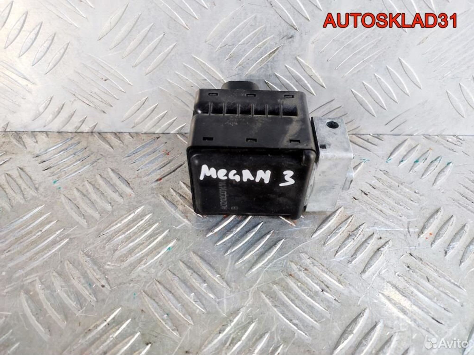 Блокиратор руля Renault Megane 3 487004399R, 2500 рублей, Дубовое