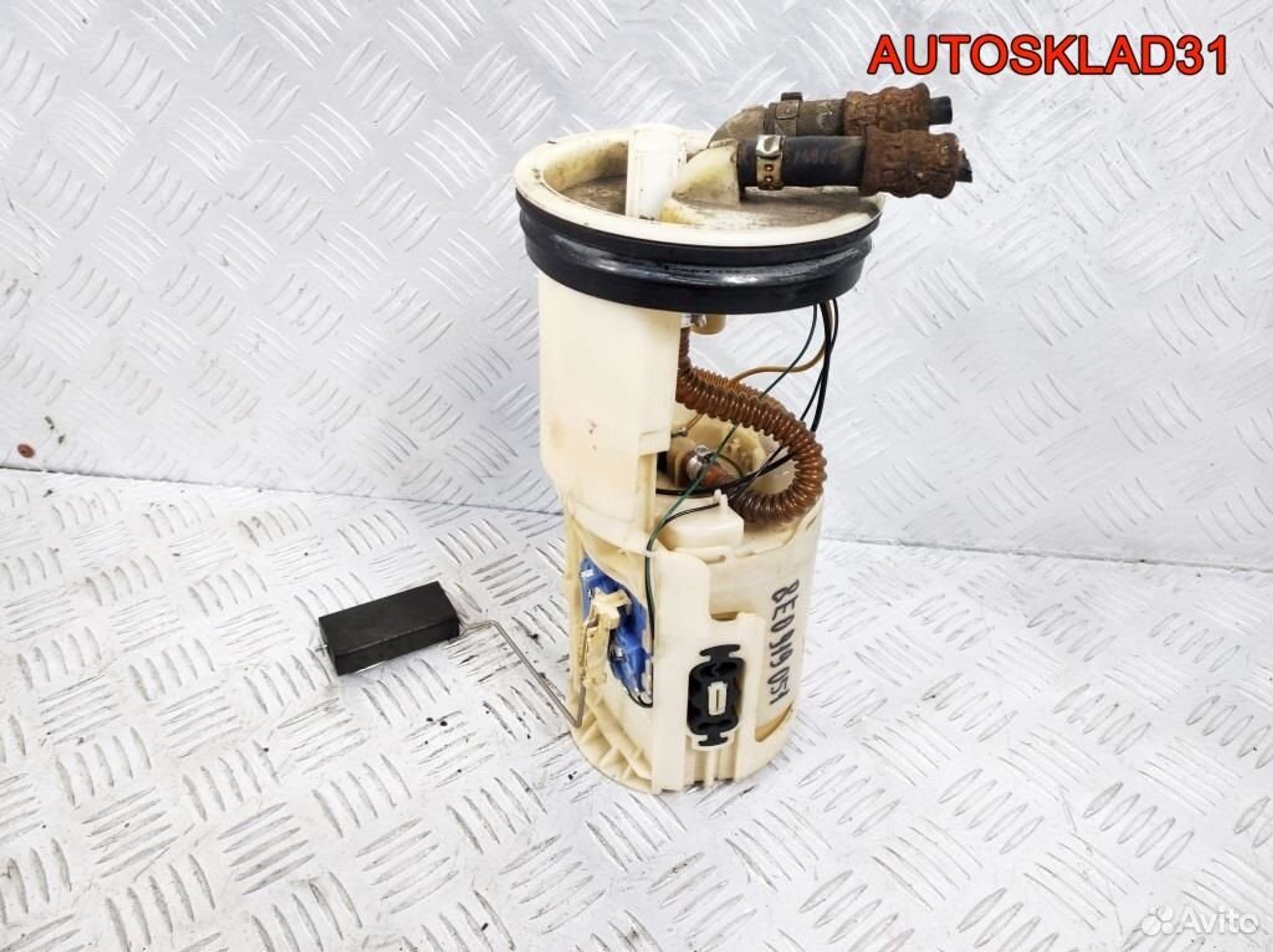 Насос топливный VW Passat B5 8E0919051 Бензин, 3300 рублей, Дубовое