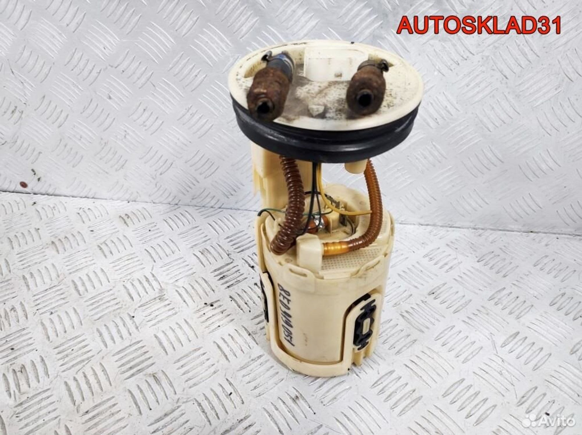 Насос топливный VW Passat B5 8E0919051 Бензин, 3300 рублей, Дубовое