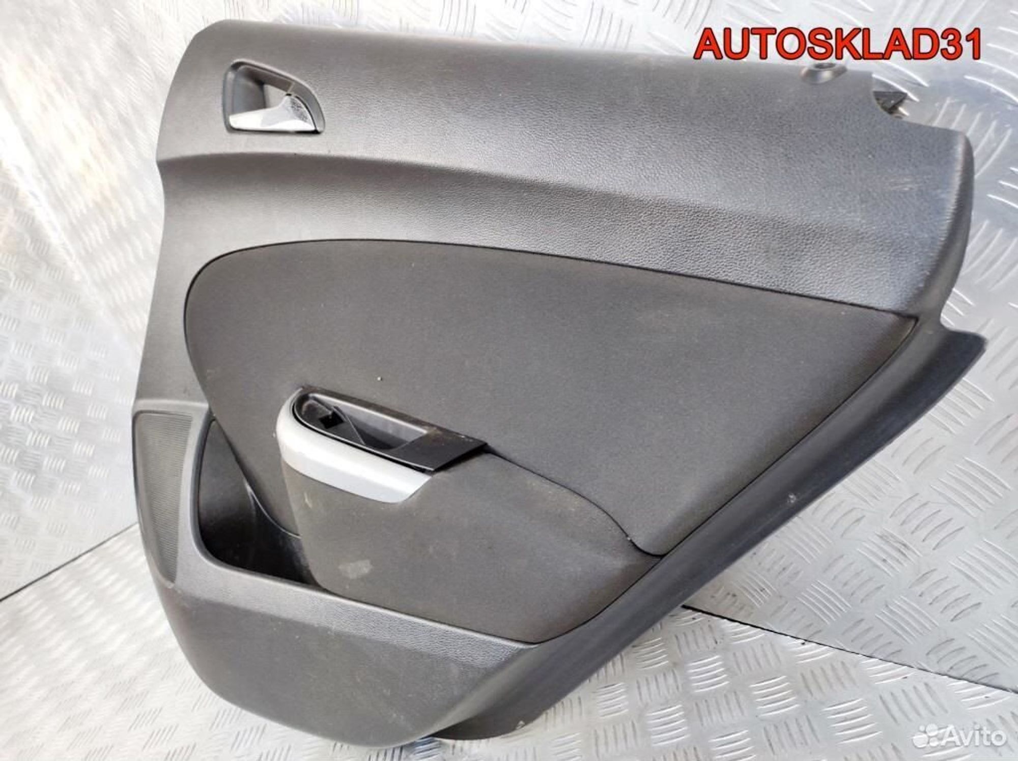 Обшивка двери задней правой Opel Astra J Универсал, 1100 рублей, Дубовое