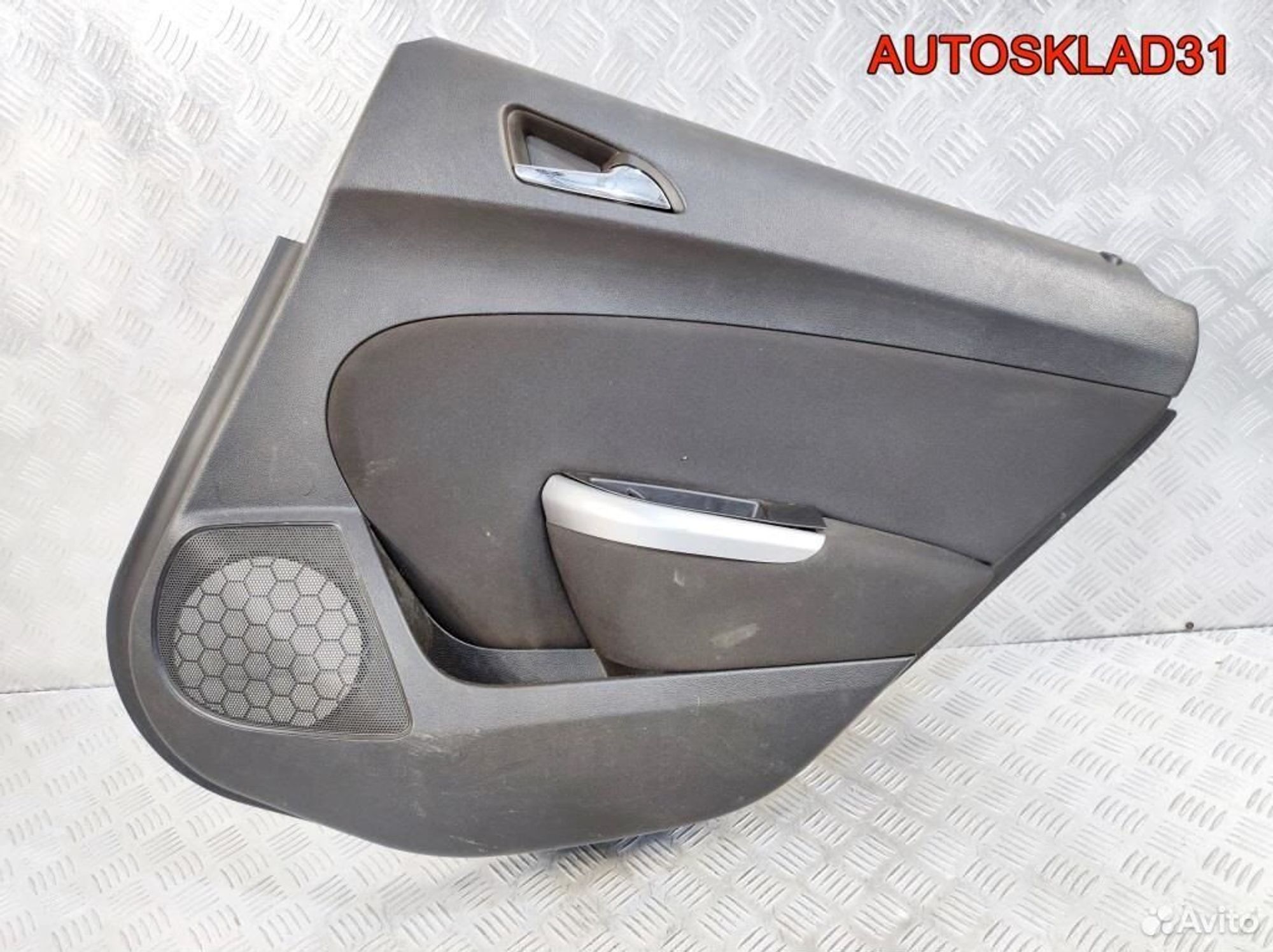 Обшивка двери задней правой Opel Astra J Универсал, 1100 рублей, Дубовое