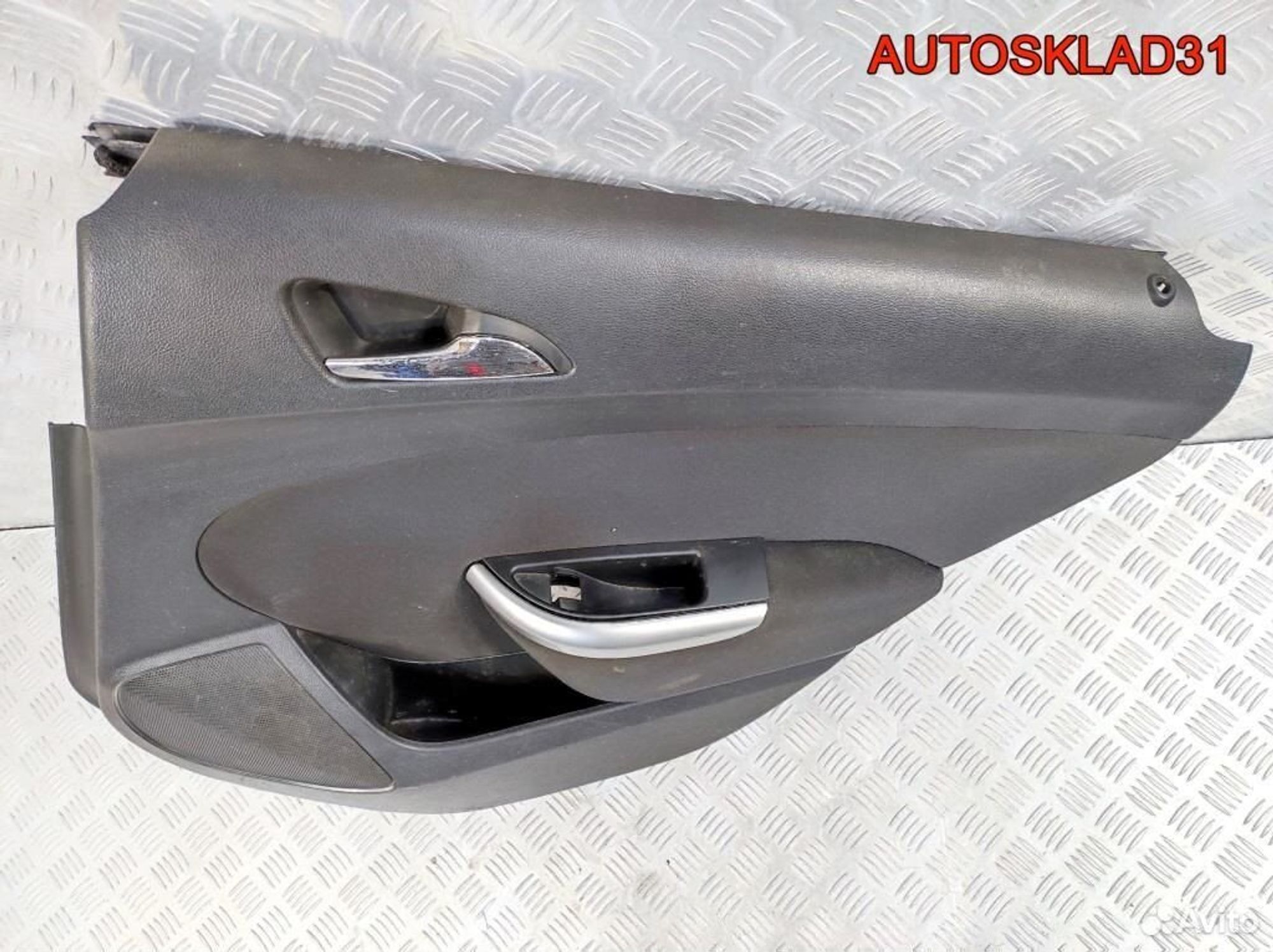 Обшивка двери задней правой Opel Astra J Универсал, 1100 рублей, Дубовое