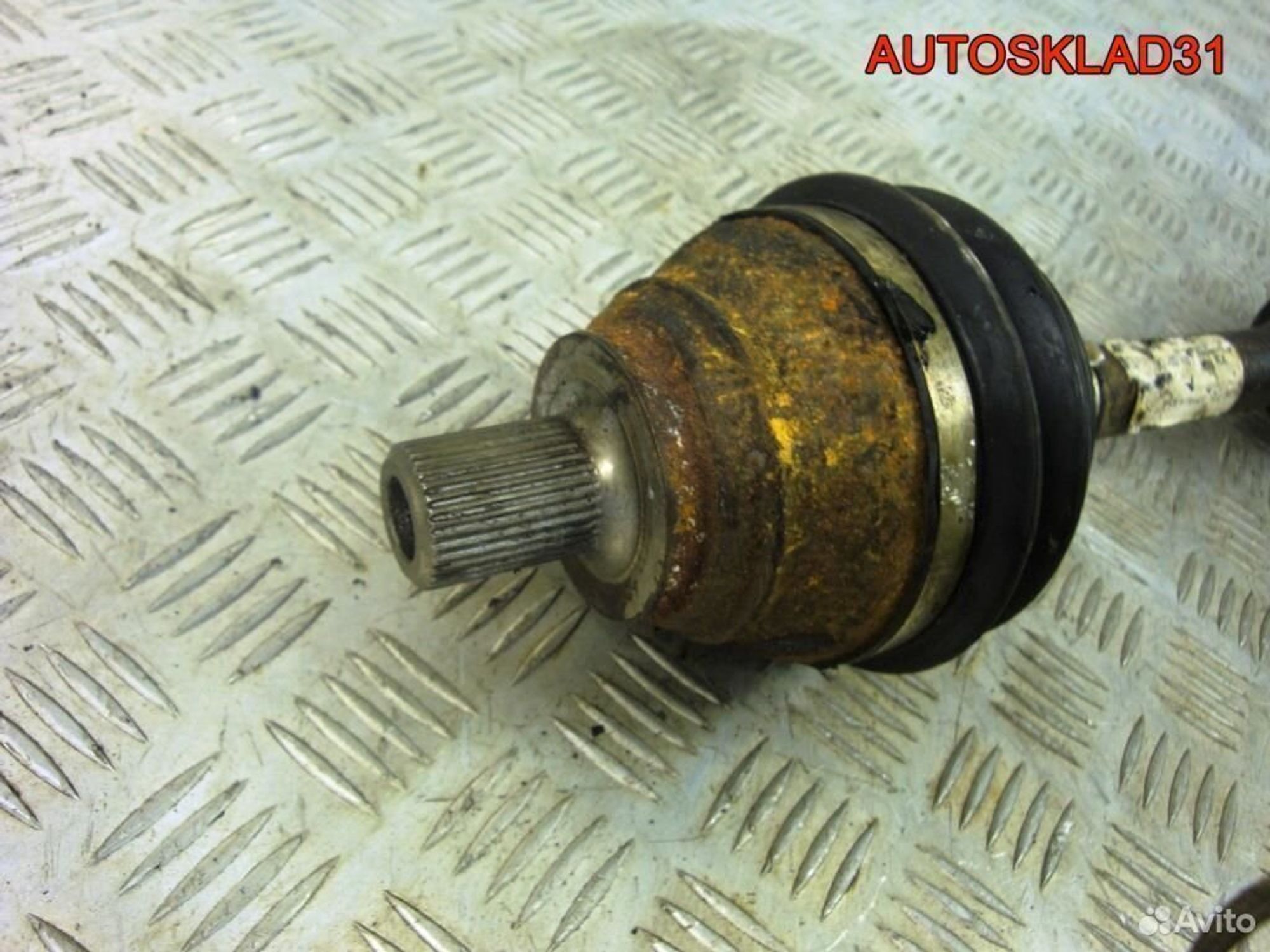 Привод передний левый VW Golf 5+ 1.9 1K0407271KX, 4100 рублей, Дубовое