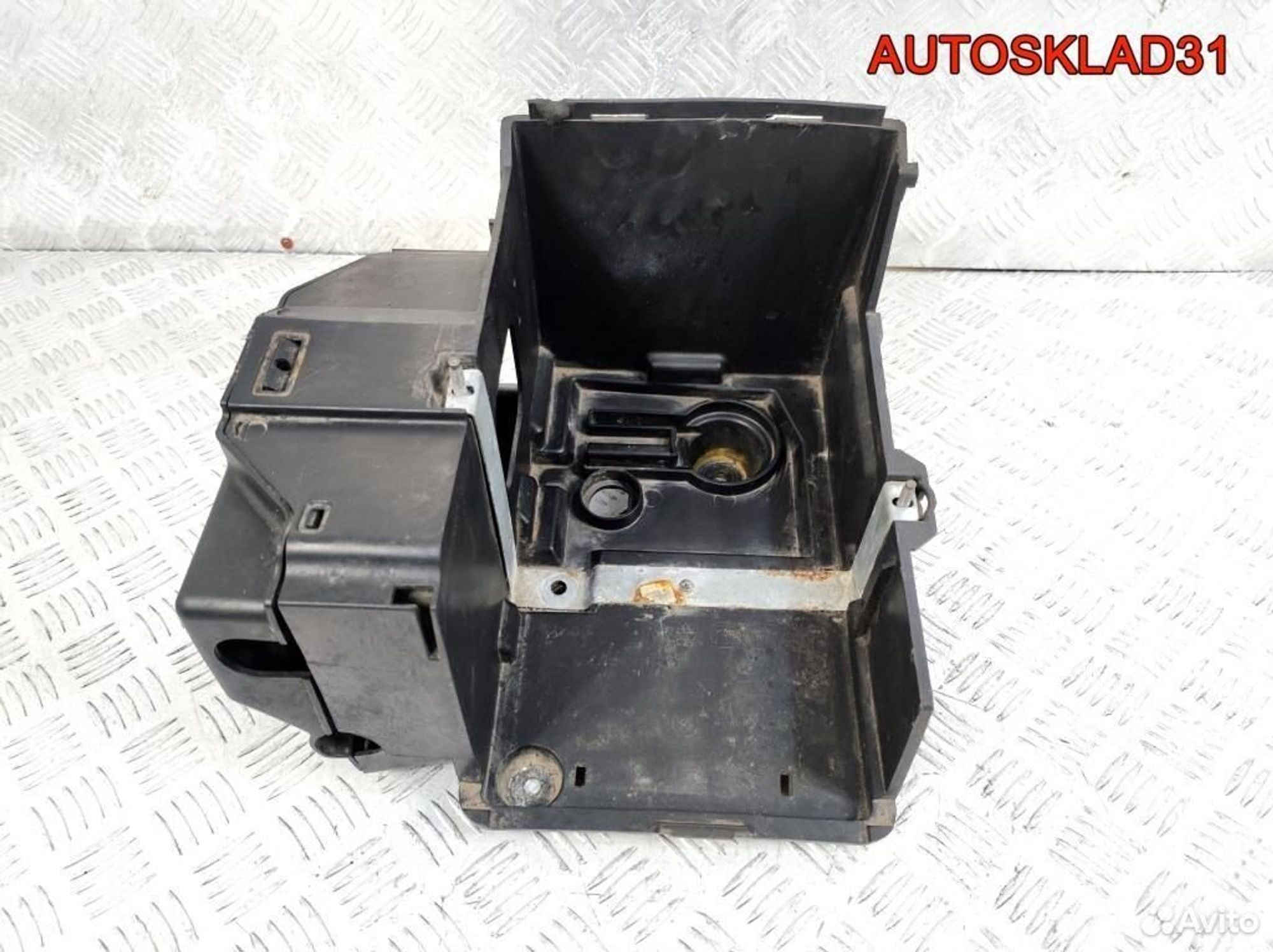 Крепление акб Ford Focus 2 3M5110723AP, 1300 рублей, Дубовое