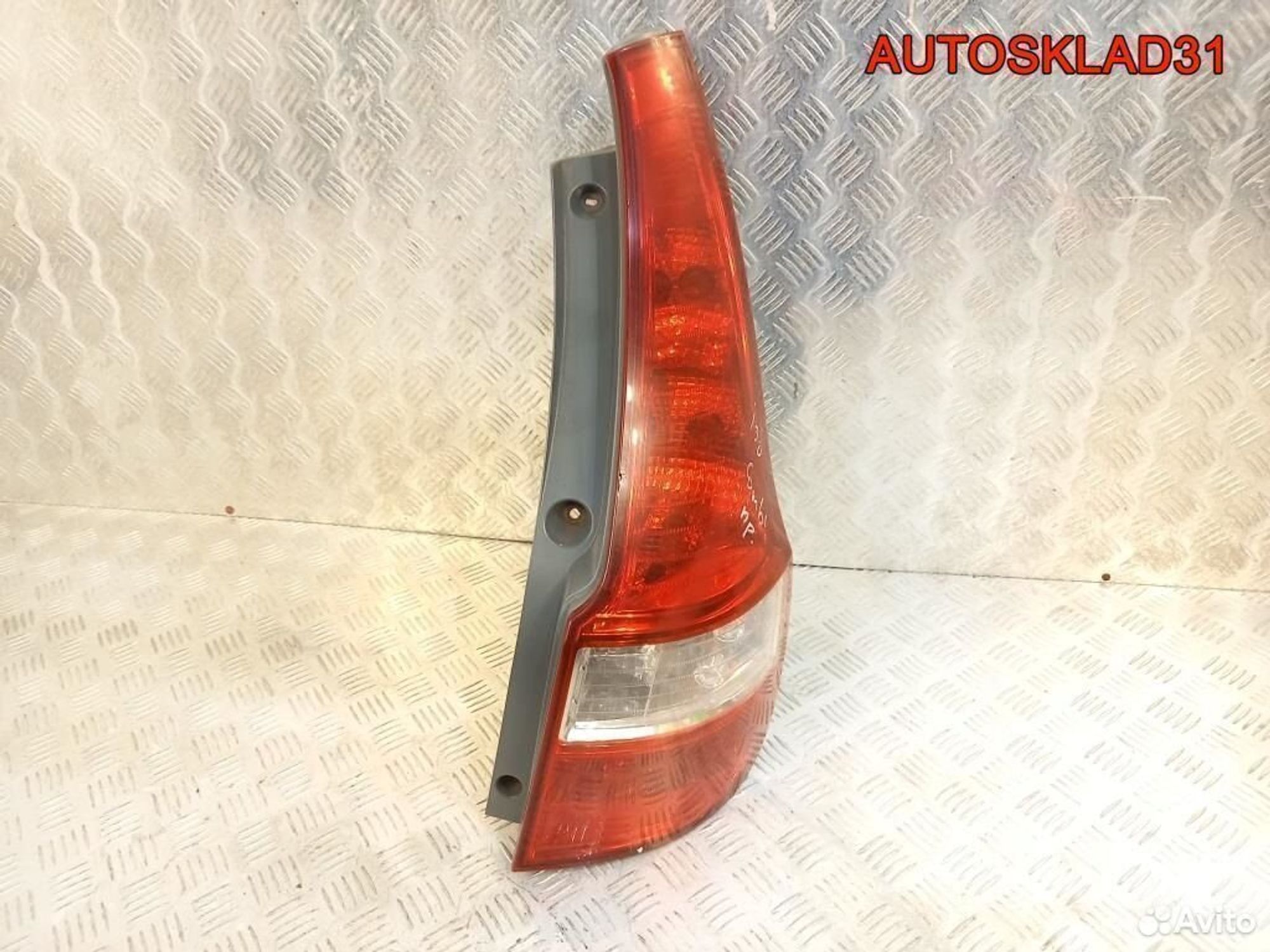 Фонарь задний правый Hyundai i30 924022L110, 5400 рублей, Дубовое