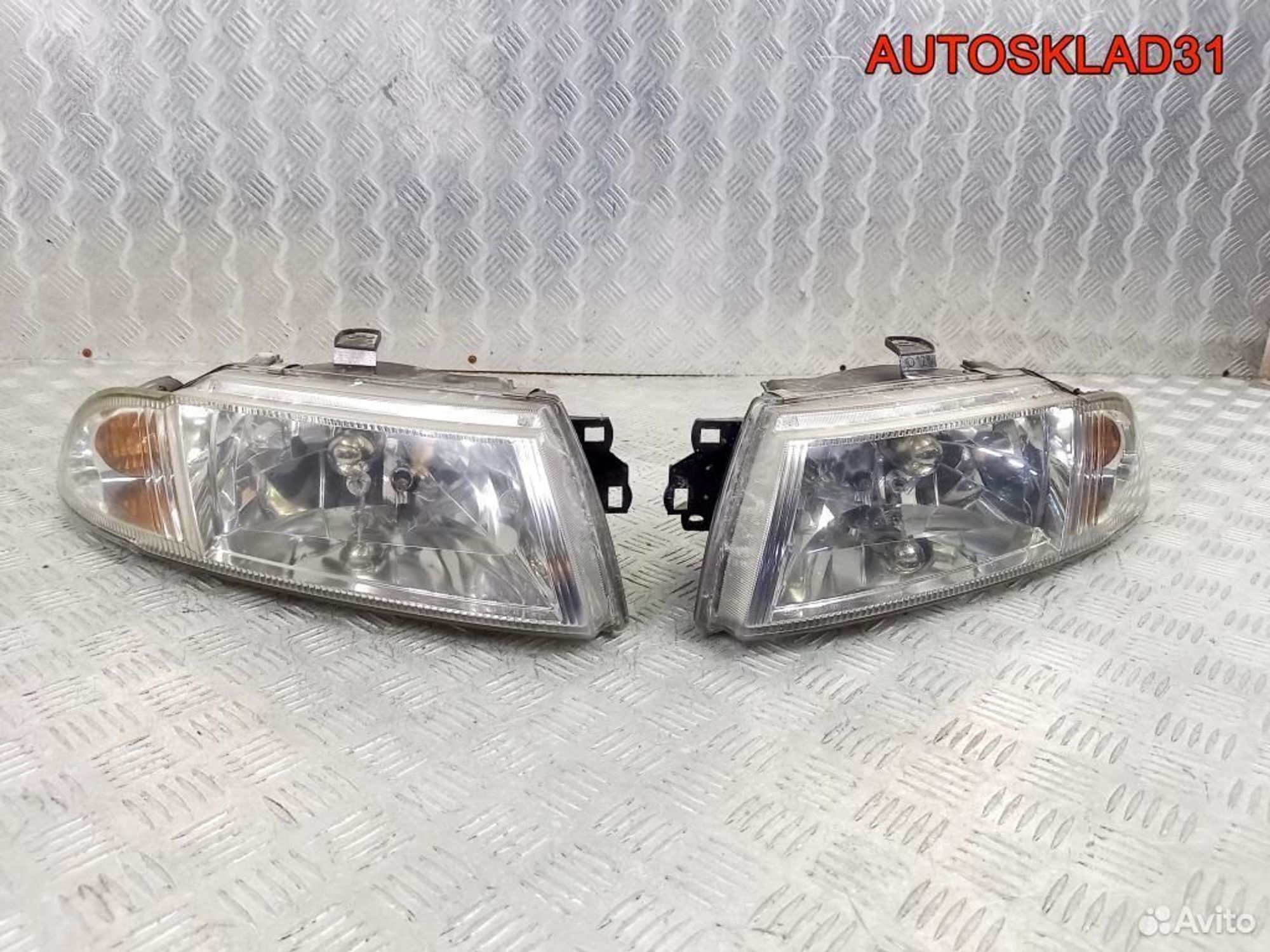 ОДНА ШТУКА Фара левая правая Mitsubishi Carisma DA MR485383, 8100 рублей, Дубовое