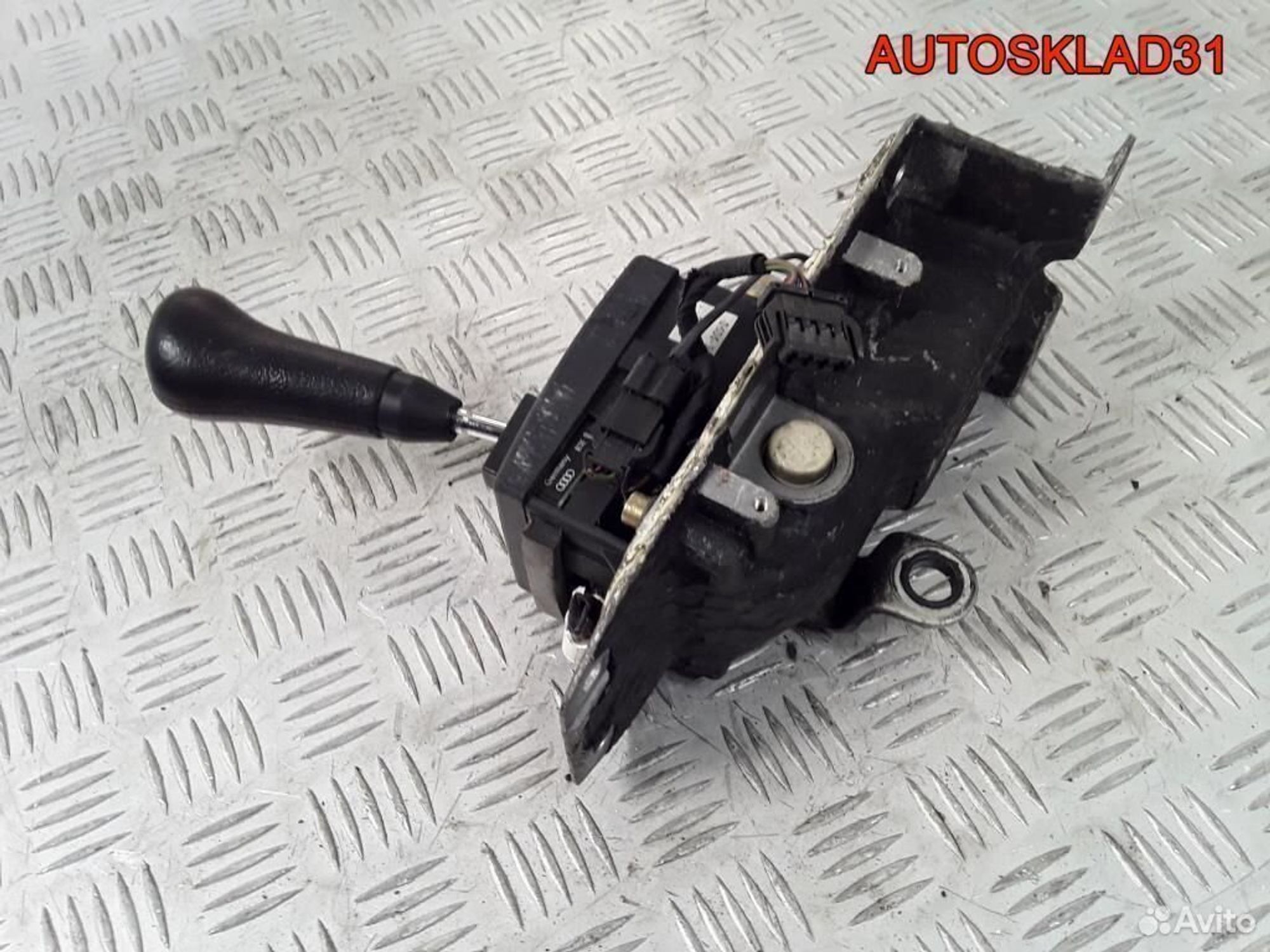Кулиса АКПП Audi 80 B4 8A1713109, 1100 рублей, Дубовое
