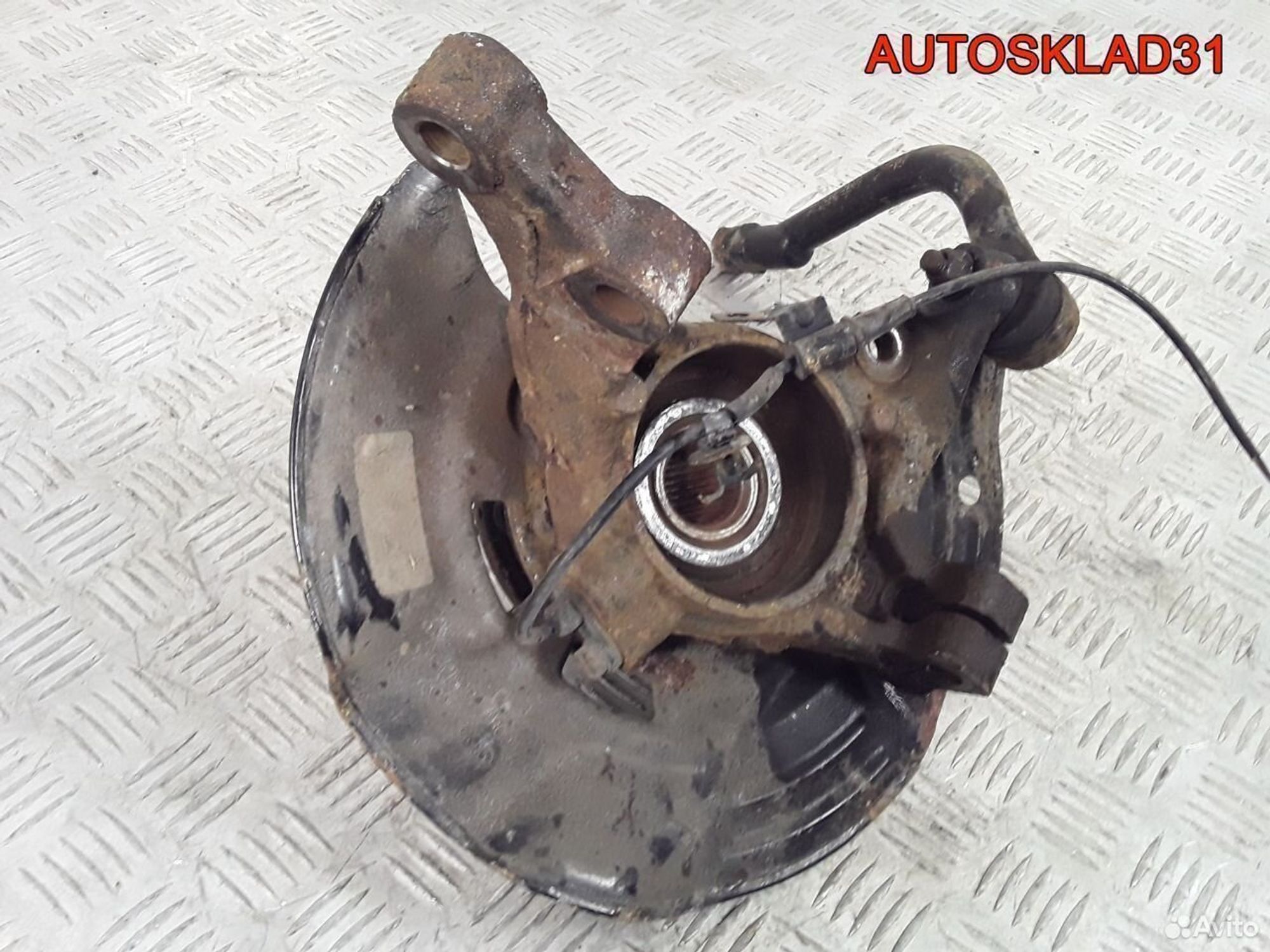 Кулак поворотный передний правый Opel Corsa D, 4100 рублей, Дубовое